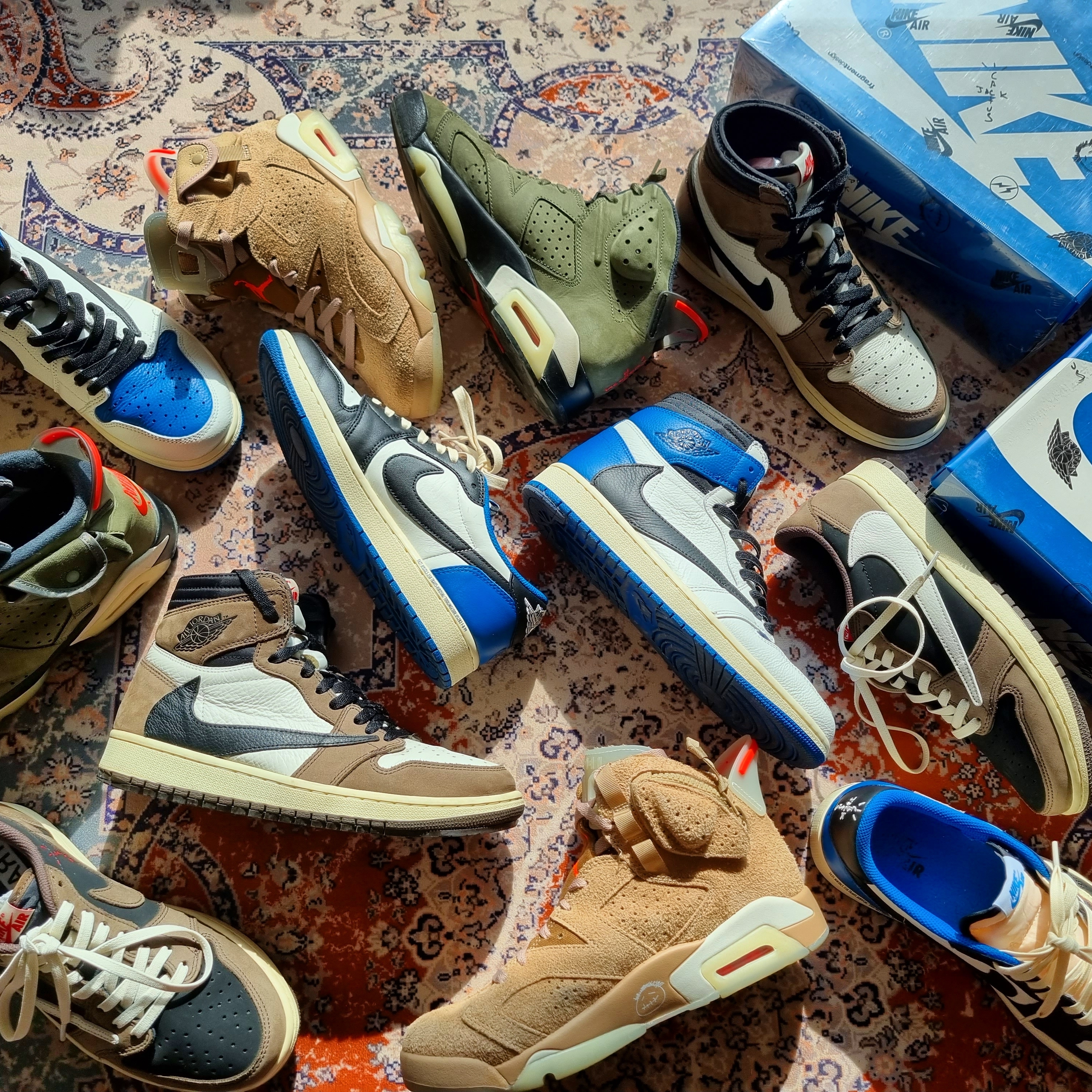 Jordan 1 x Travis Scott x Fragment Retro Low OG SP Military Blue, Jordan 1 x Travis Scott Retro High OG SP Mocha 착용 스타일