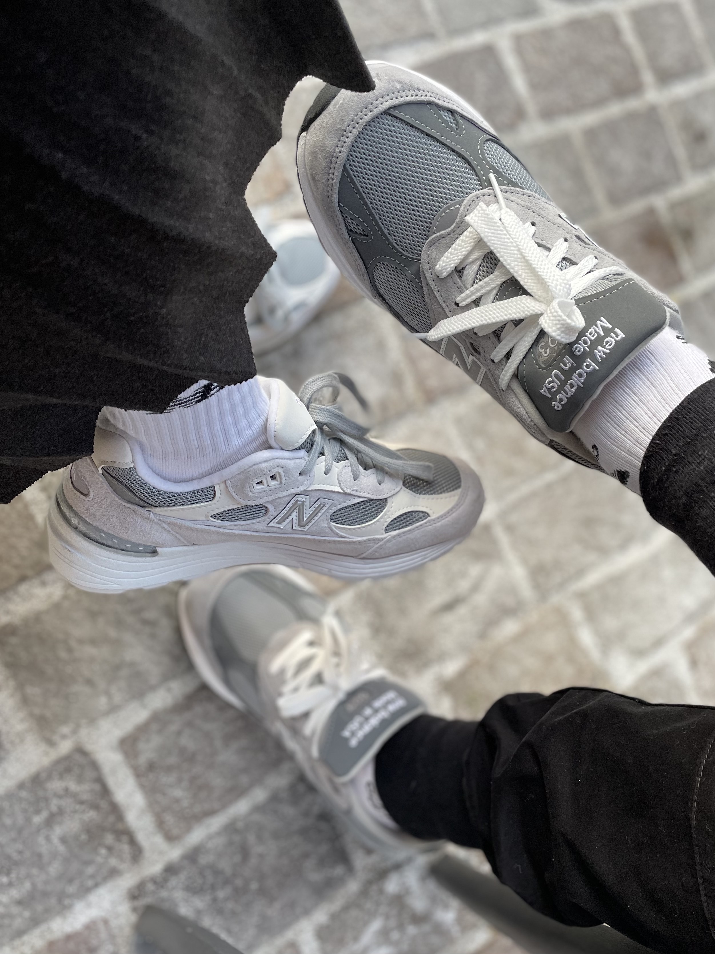 New Balance 992 Made in USA White Silver, New Balance 993 Made in USA Grey - D Standard 착용 스타일