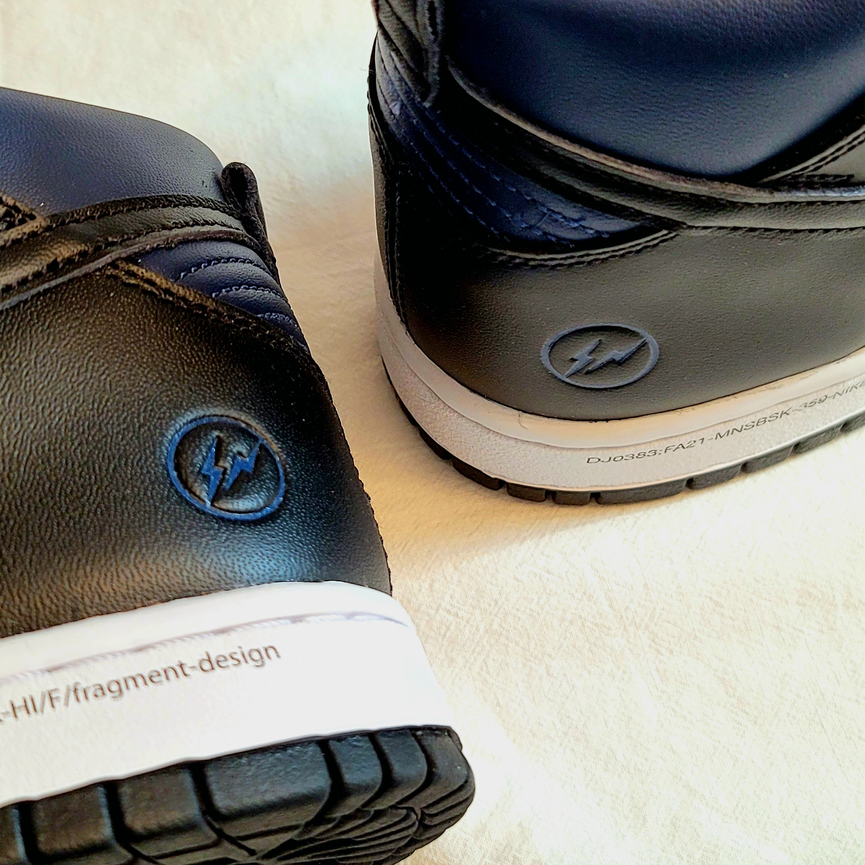 Nike x Fragment Dunk High Midnight Navy 착용 스타일 - 3