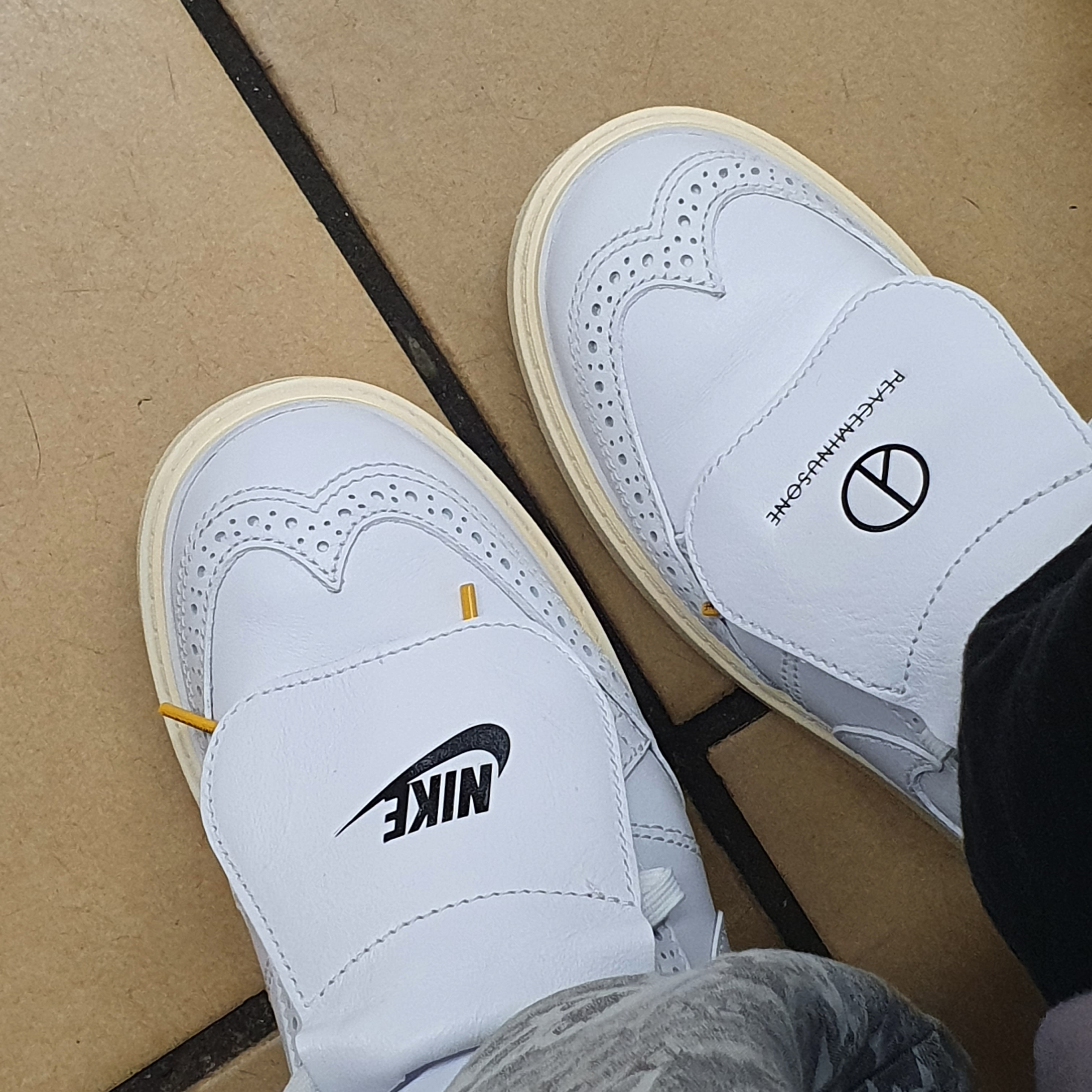 Nike x Peaceminusone Kwondo1 White 착용 스타일 - 1