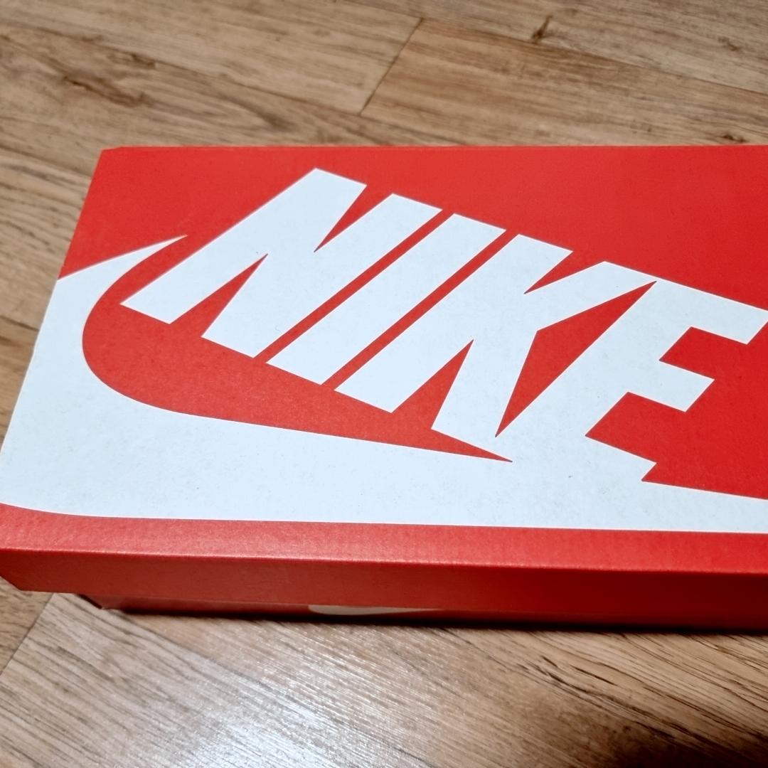 (W) Nike Dunk Low Essential Black Paisley 착용 스타일 - 1