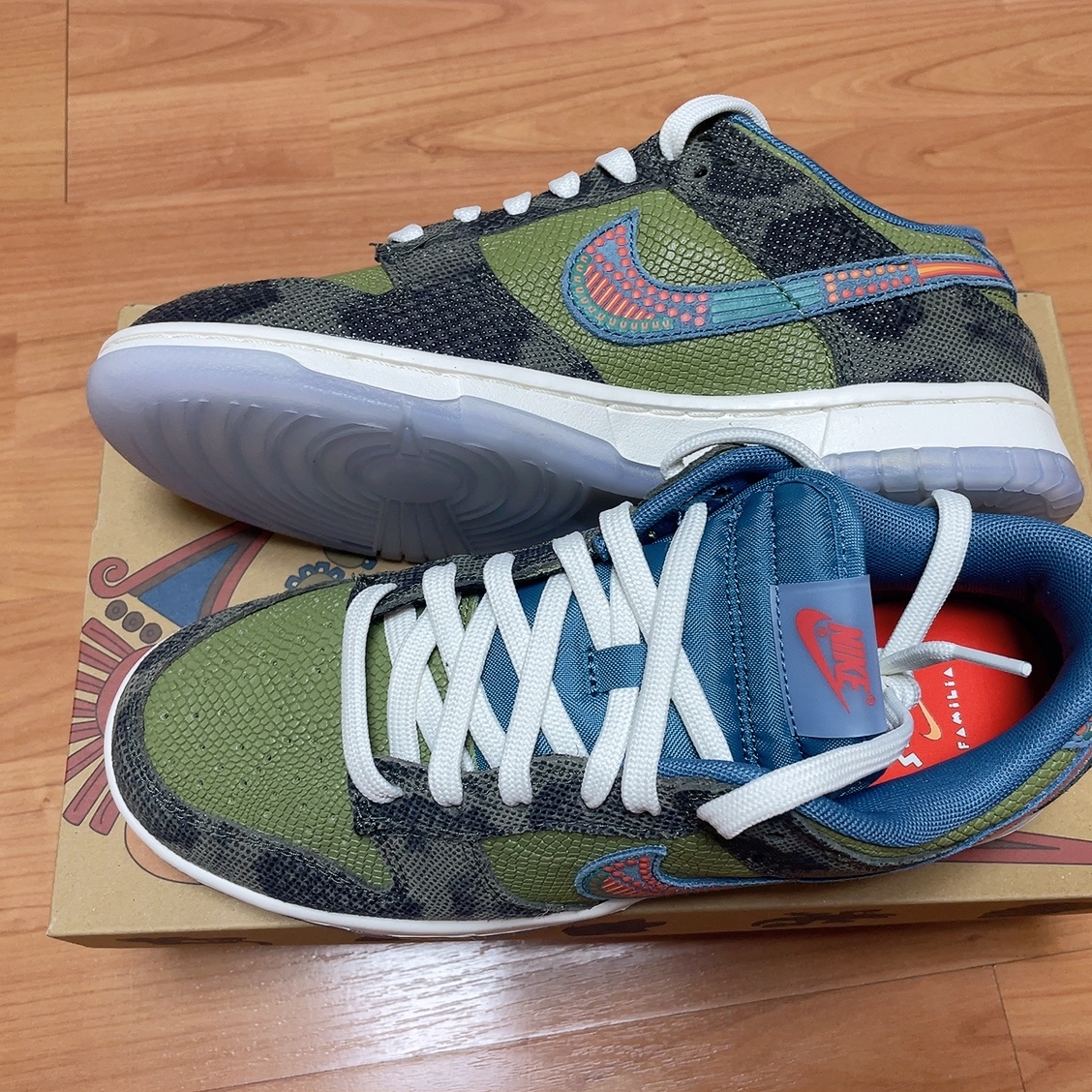 Nike Dunk Low Premium Siempre Familia 착용 스타일 - 5