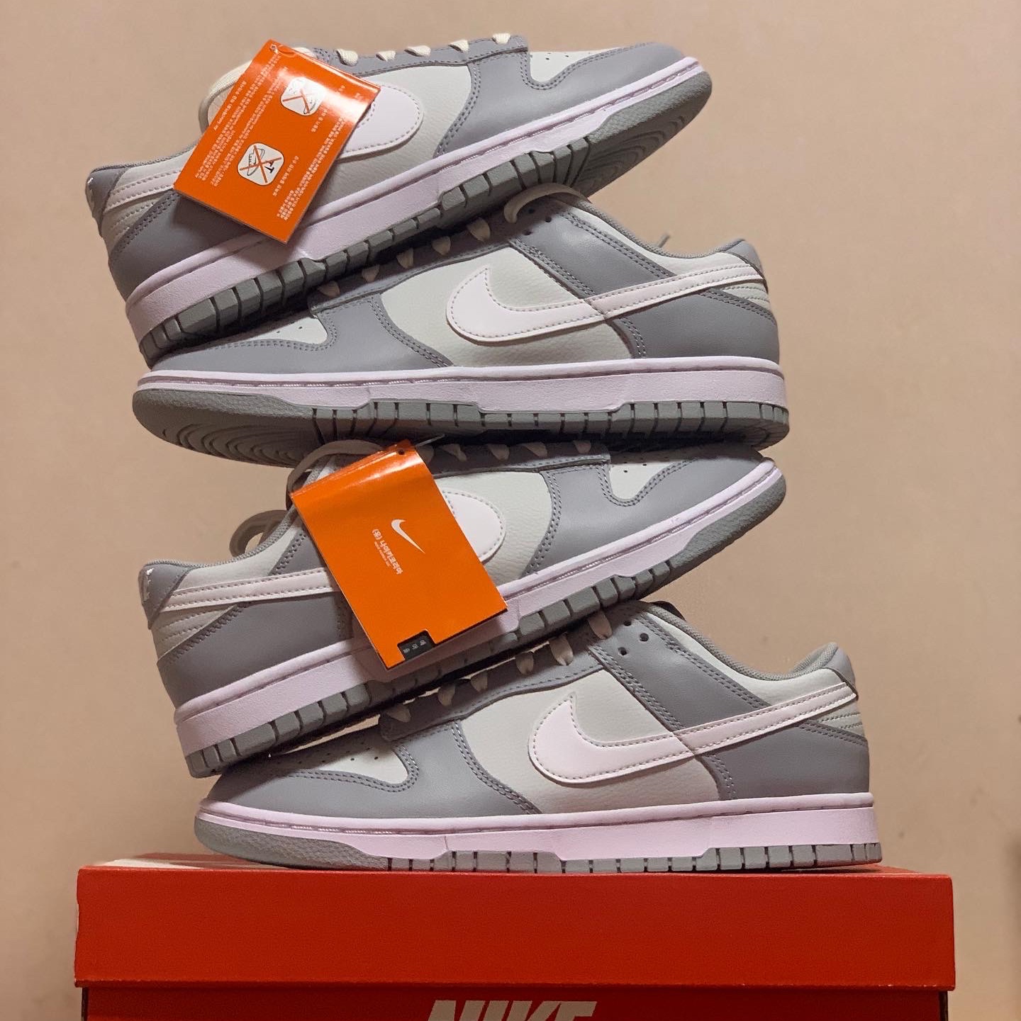 Nike Dunk Low Retro Wolf Grey 착용 스타일