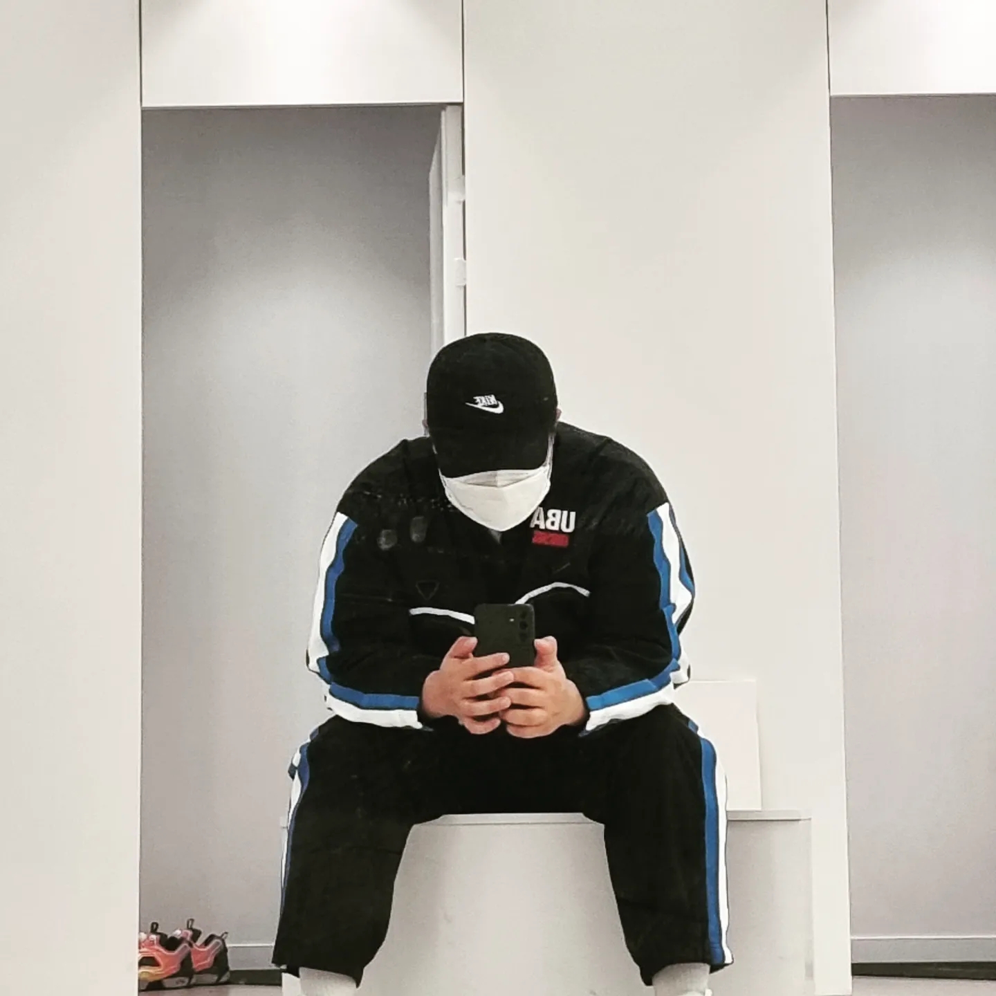 Nike x Undercover NRG Track Suit Black - US/EU, Nike Air Max 97 Triple White Wolf Grey 착용 스타일 - 2