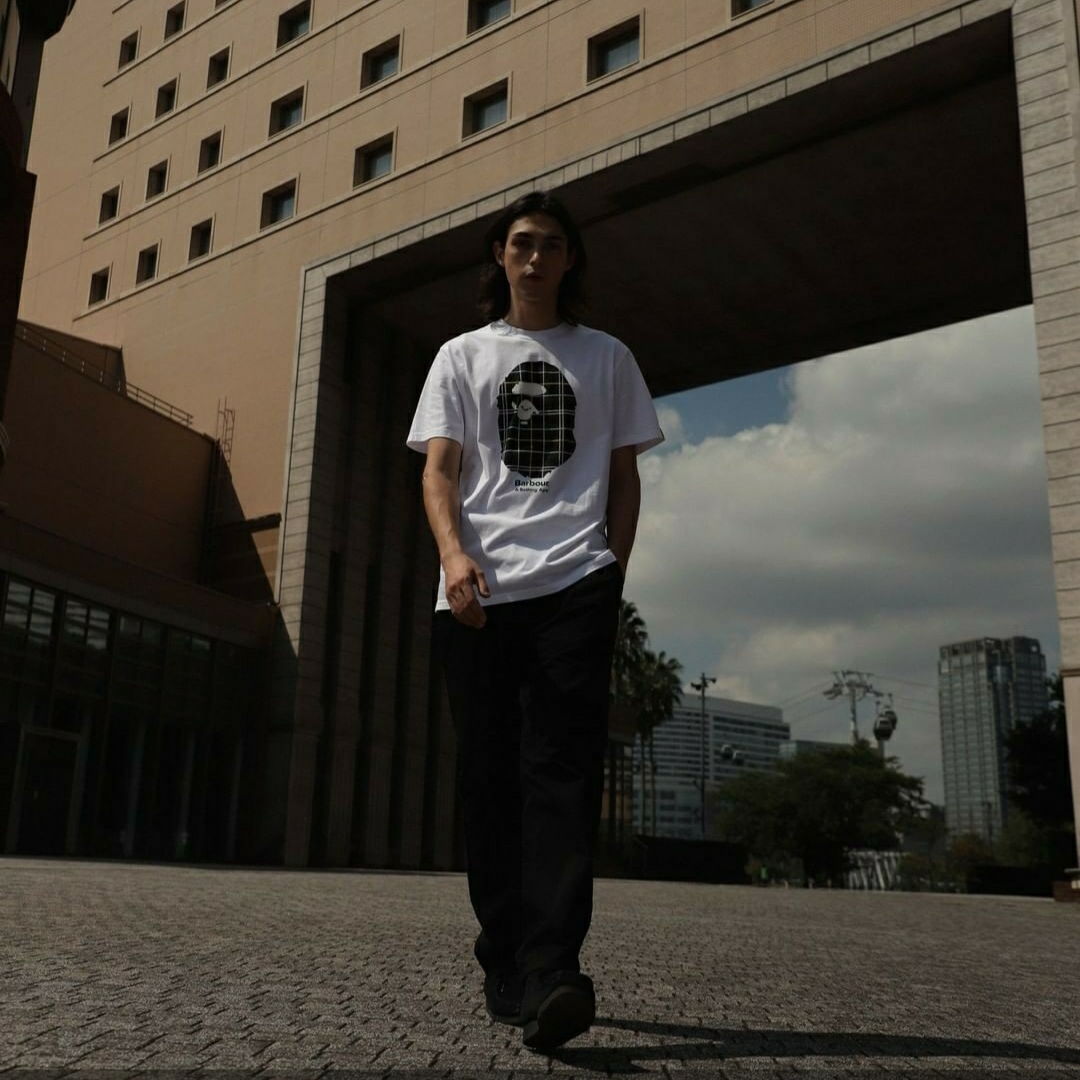 BAPE x Barbour T-Shirt Burnt Olive 착용 스타일