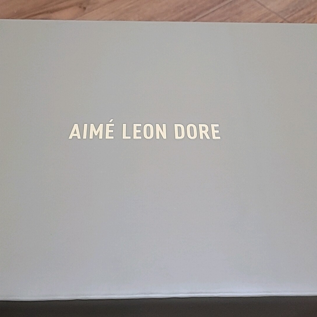 New Balance x Aime Leon Dore 993 Made in USA Taupe 착용 스타일 - 4