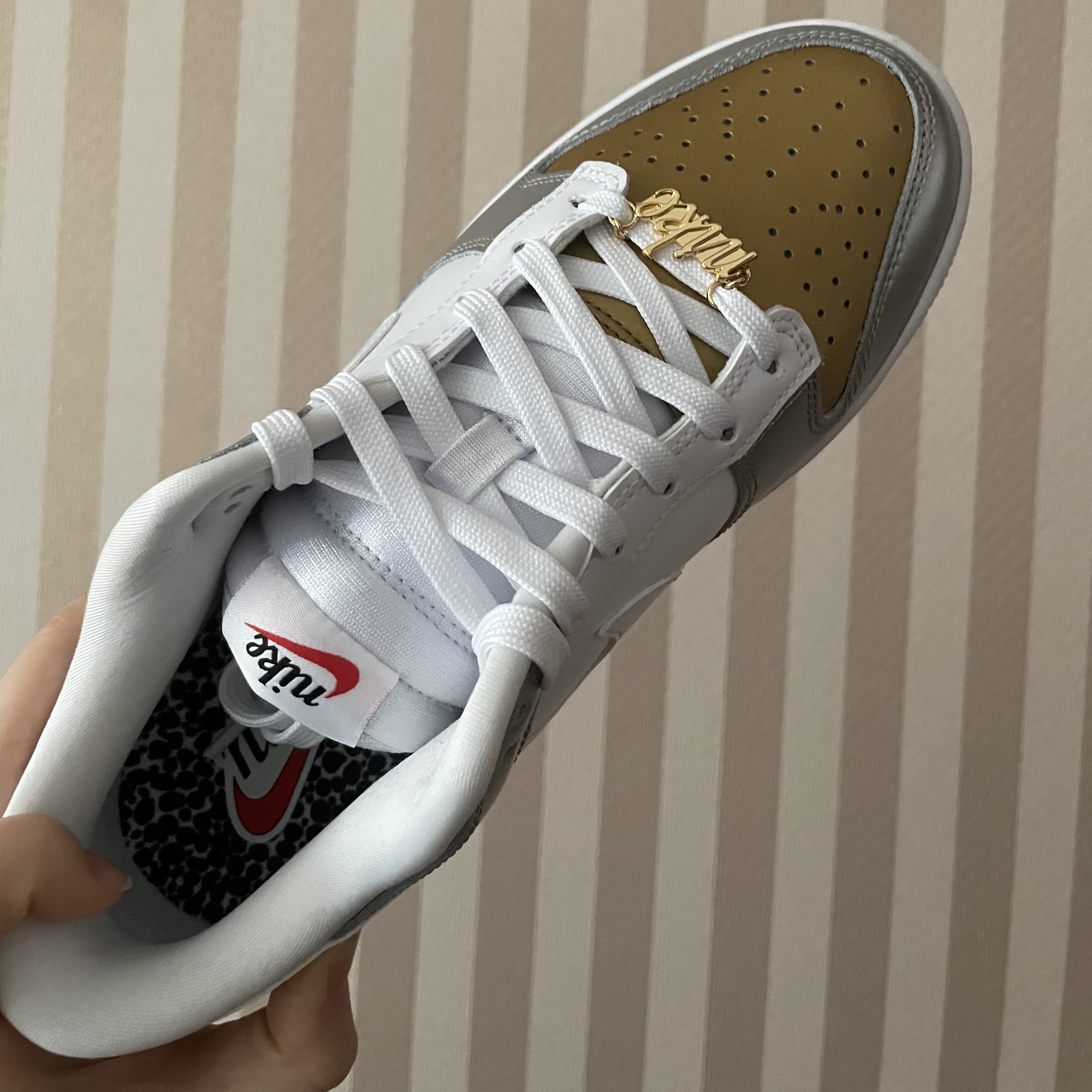 (W) Nike Dunk Low SE Heirloom 착용 스타일 - 1