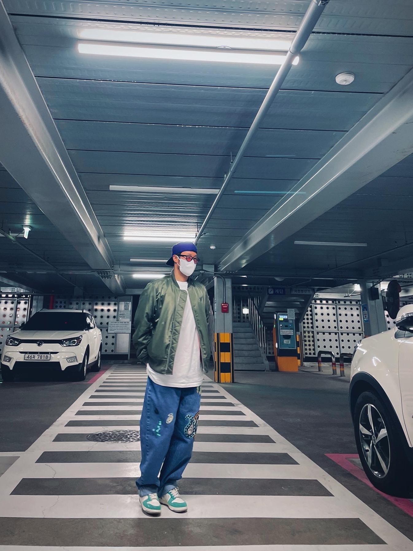 Stussy x Noma t.d. Big OL' Jean Stone Wash, Nike x Kasina Dunk Low Road Sign - Kasina Exclusive 착용 스타일 - 1