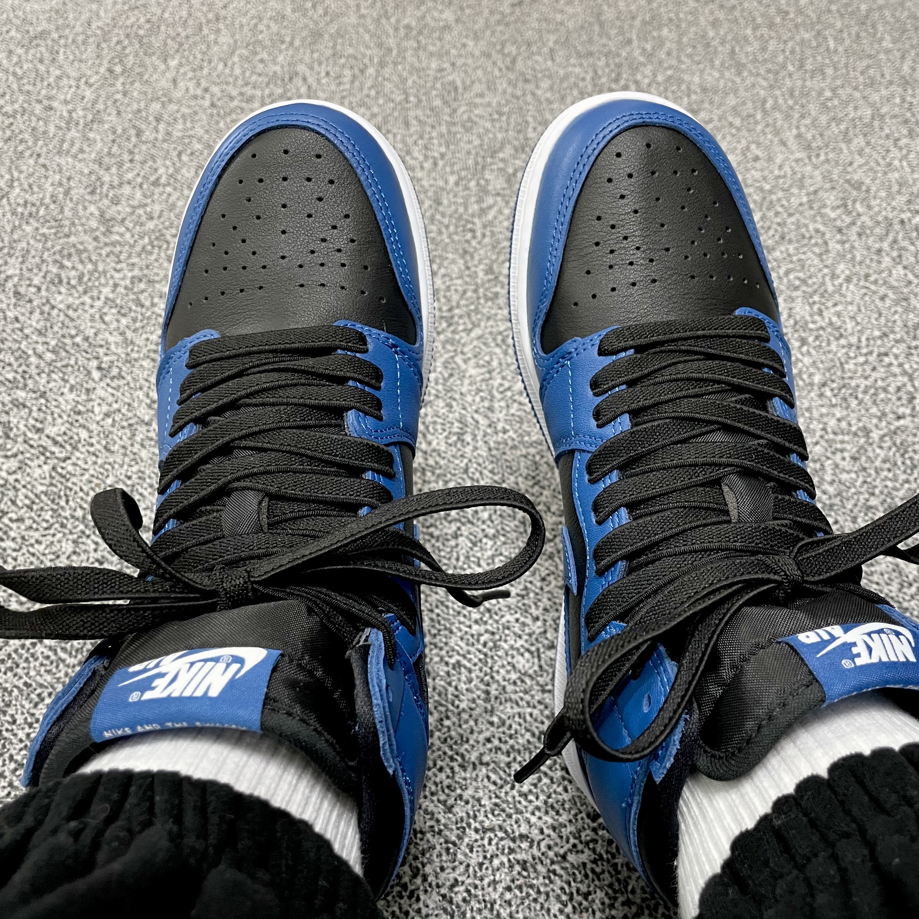 (GS) Jordan 1 Retro High OG Dark Marina Blue, Jordan 1 Retro High OG Dark Marina Blue 착용 스타일 - 2