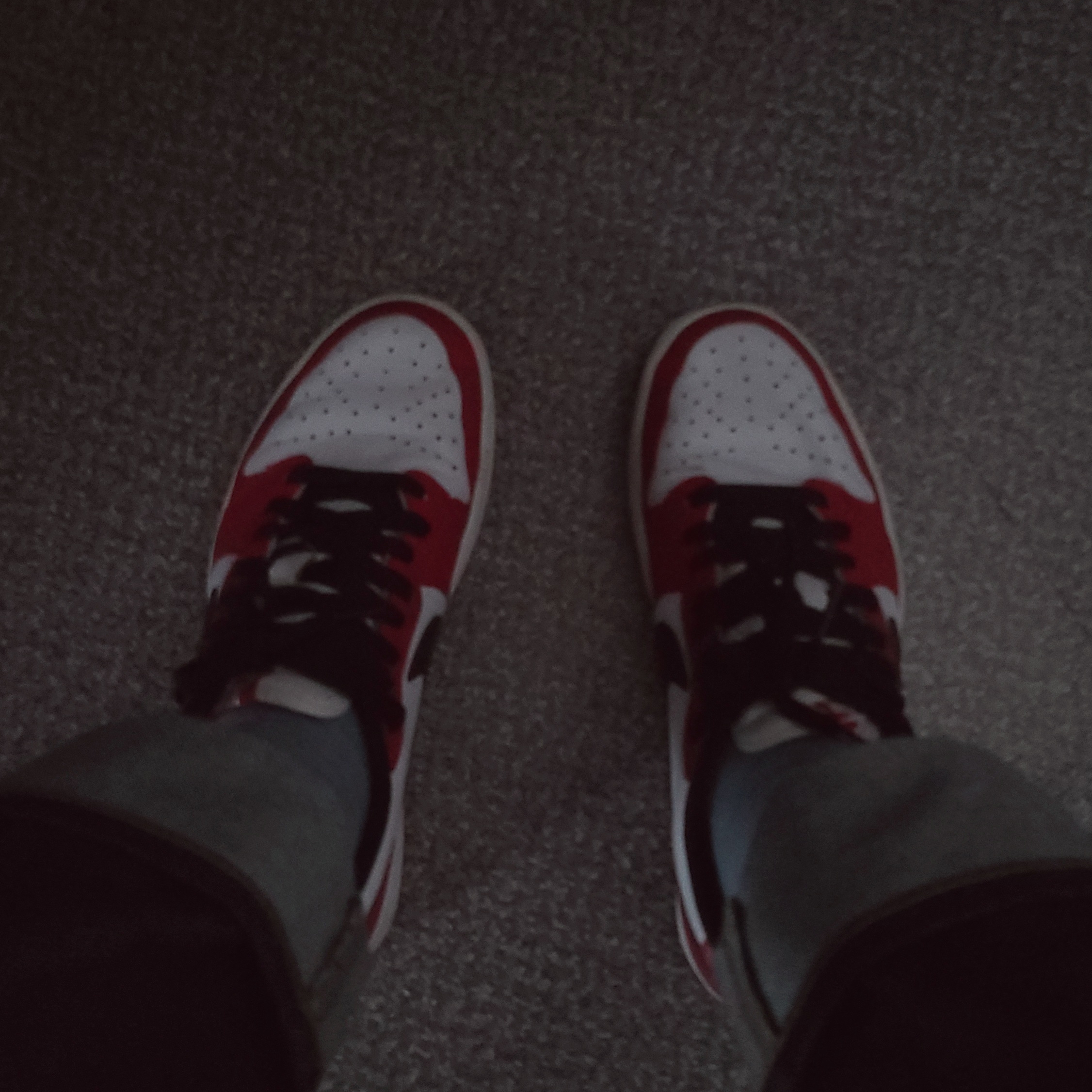 Jordan 1 Retro Low OG Chicago 2016 착용 스타일 - 1