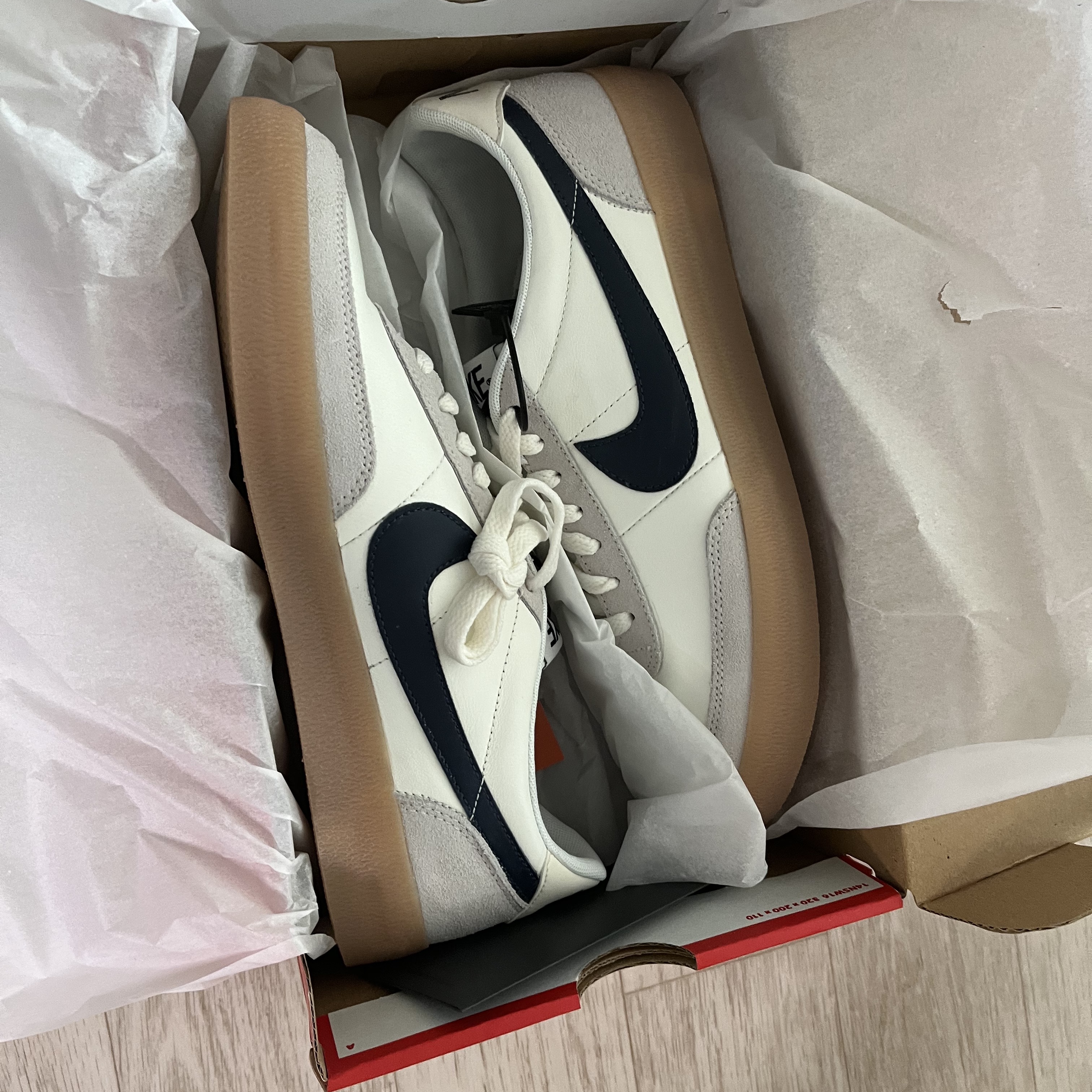 Nike x J.Crew Killshot 2 Sail Midnight Navy 착용 스타일 - 2