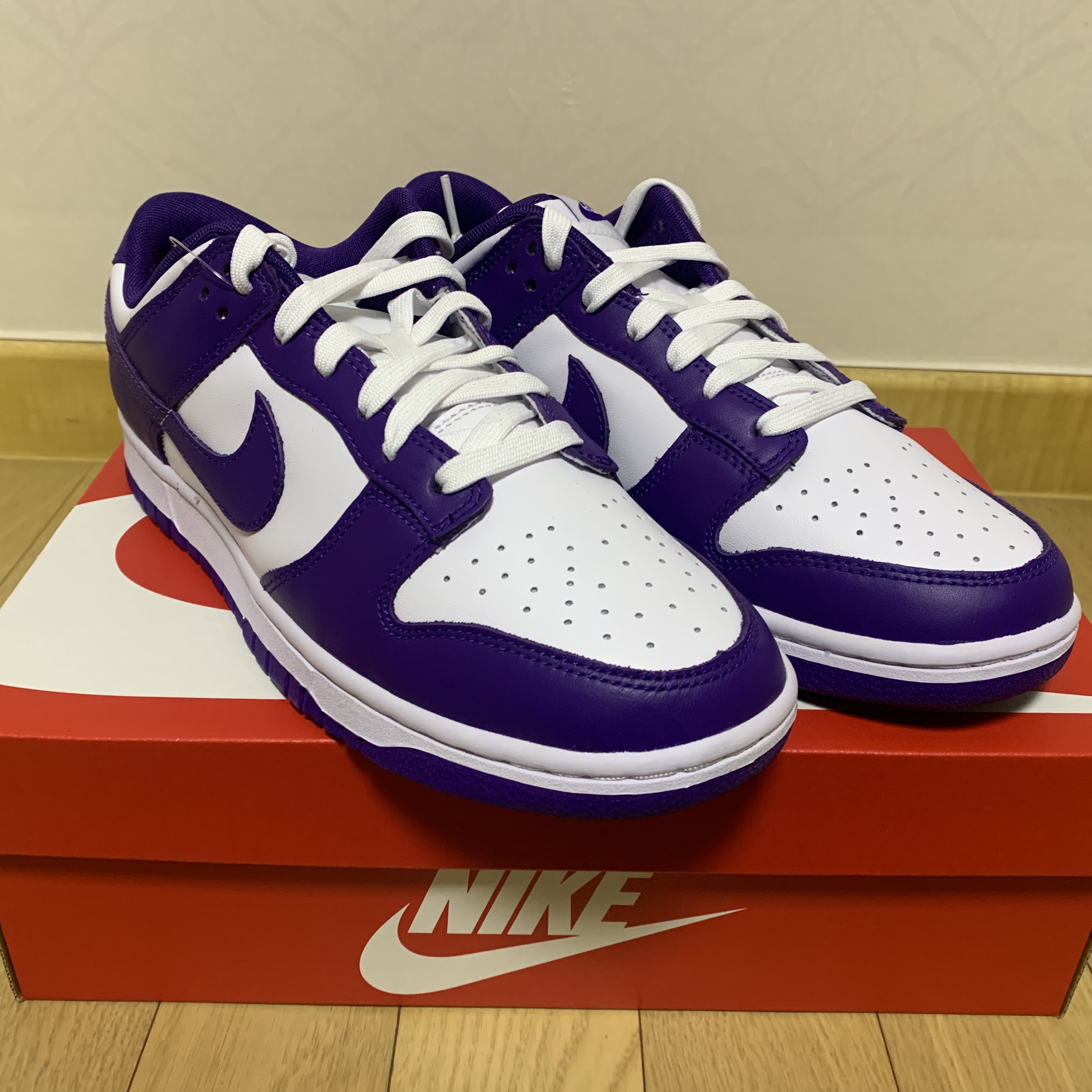 Nike Dunk Low Retro Championship Court Purple 착용 스타일 - 1