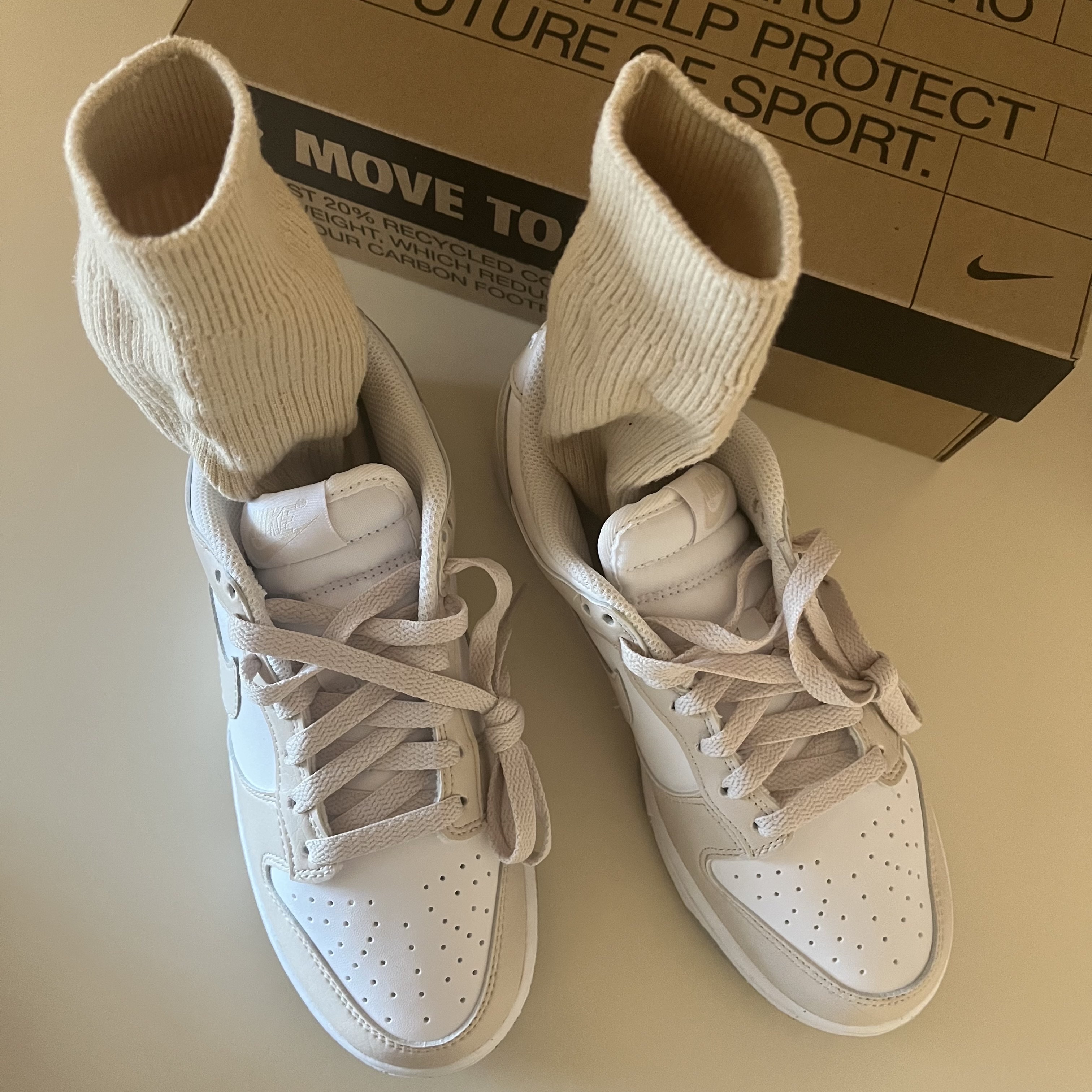 (W) Nike Dunk Low Next Nature Light Orewood Brown 착용 스타일