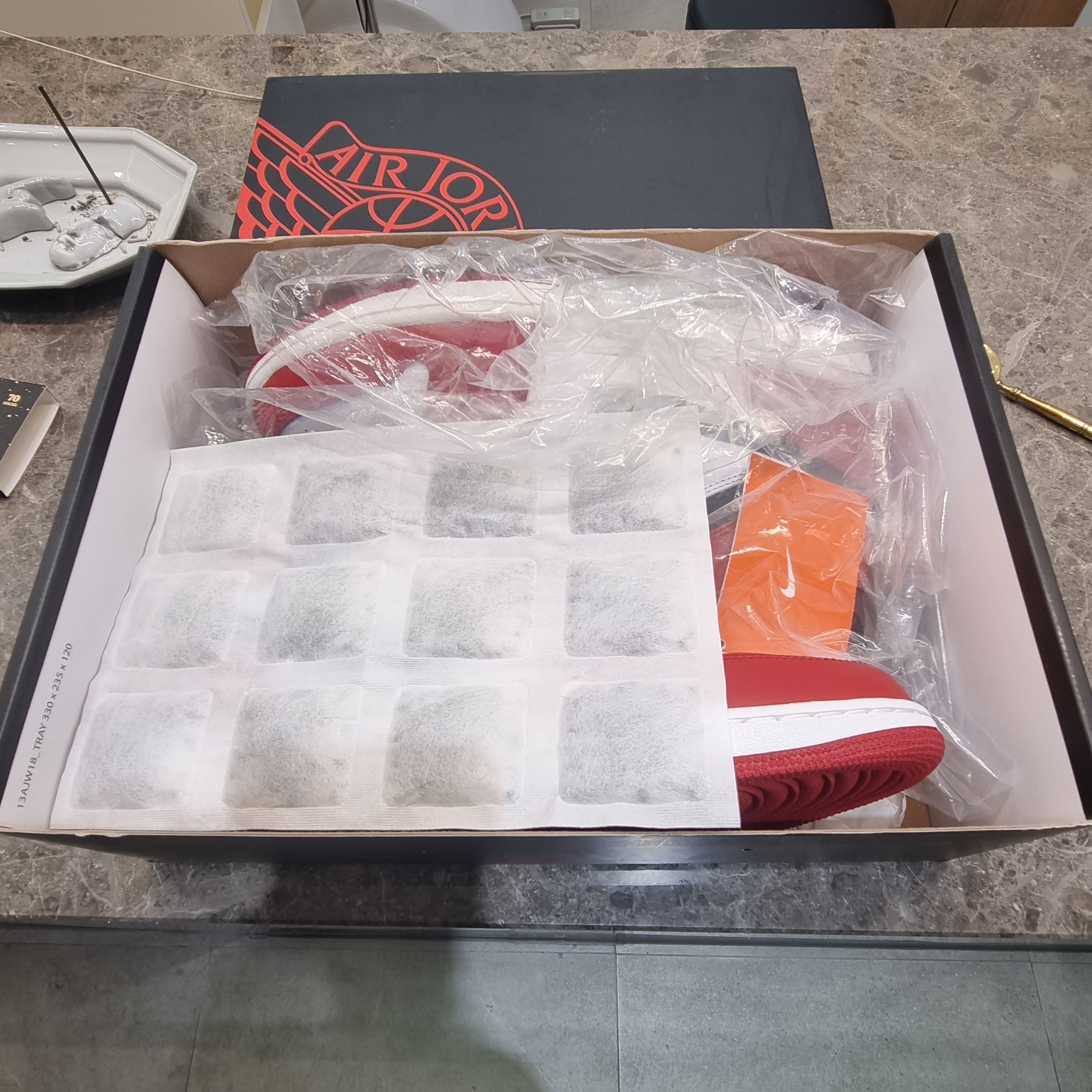 Jordan 1 Retro Chicago 2013, (GS) Jordan 1 Retro High OG Chicago 2013 착용 스타일 - 4