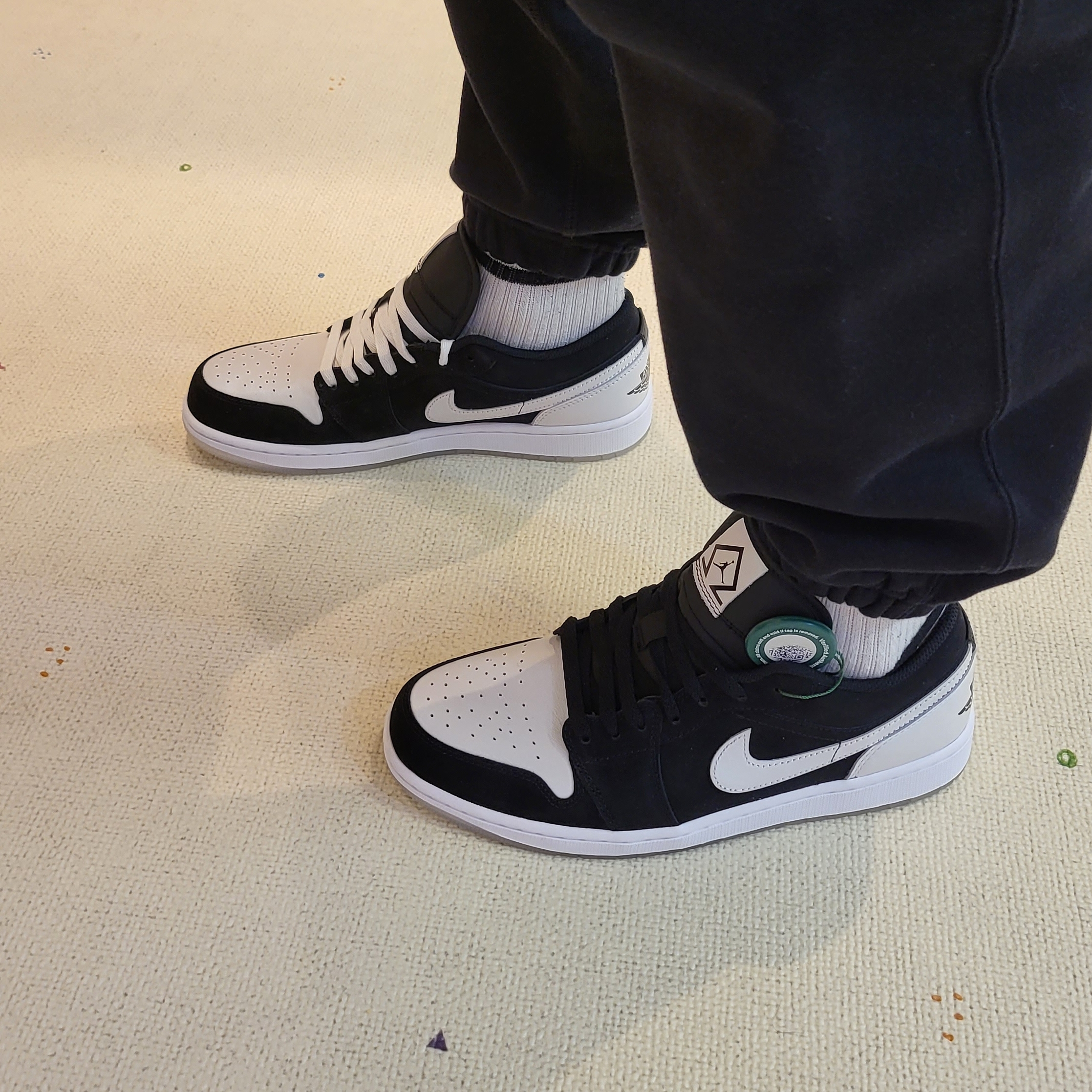 Jordan 1 Low SE Diamond 착용 스타일 - 4