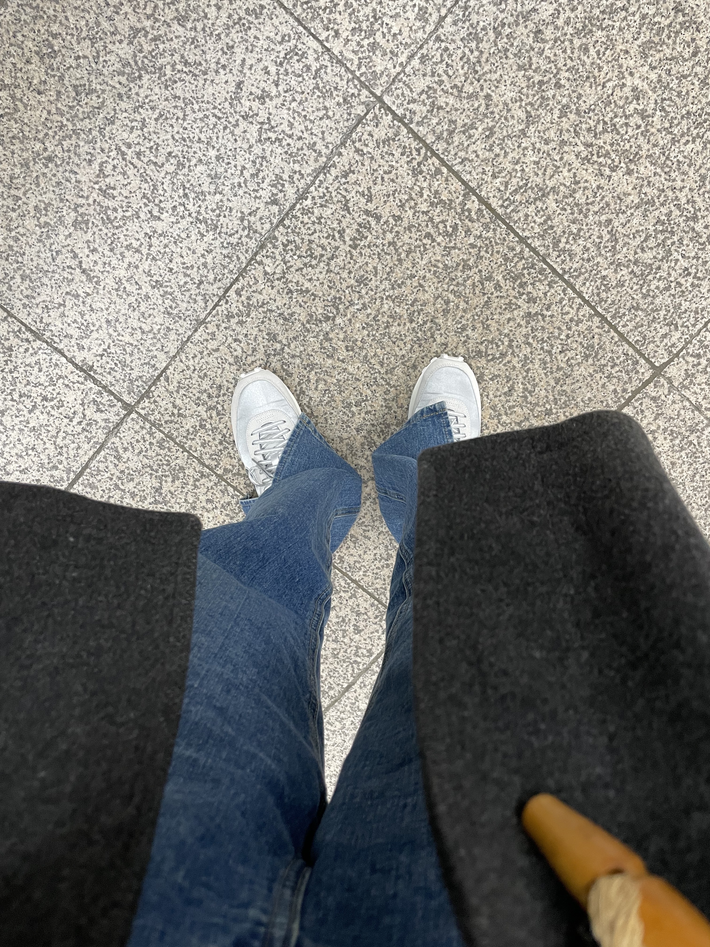 (W) Nike Daybreak SE Light Smoke Grey 착용 스타일 - 2