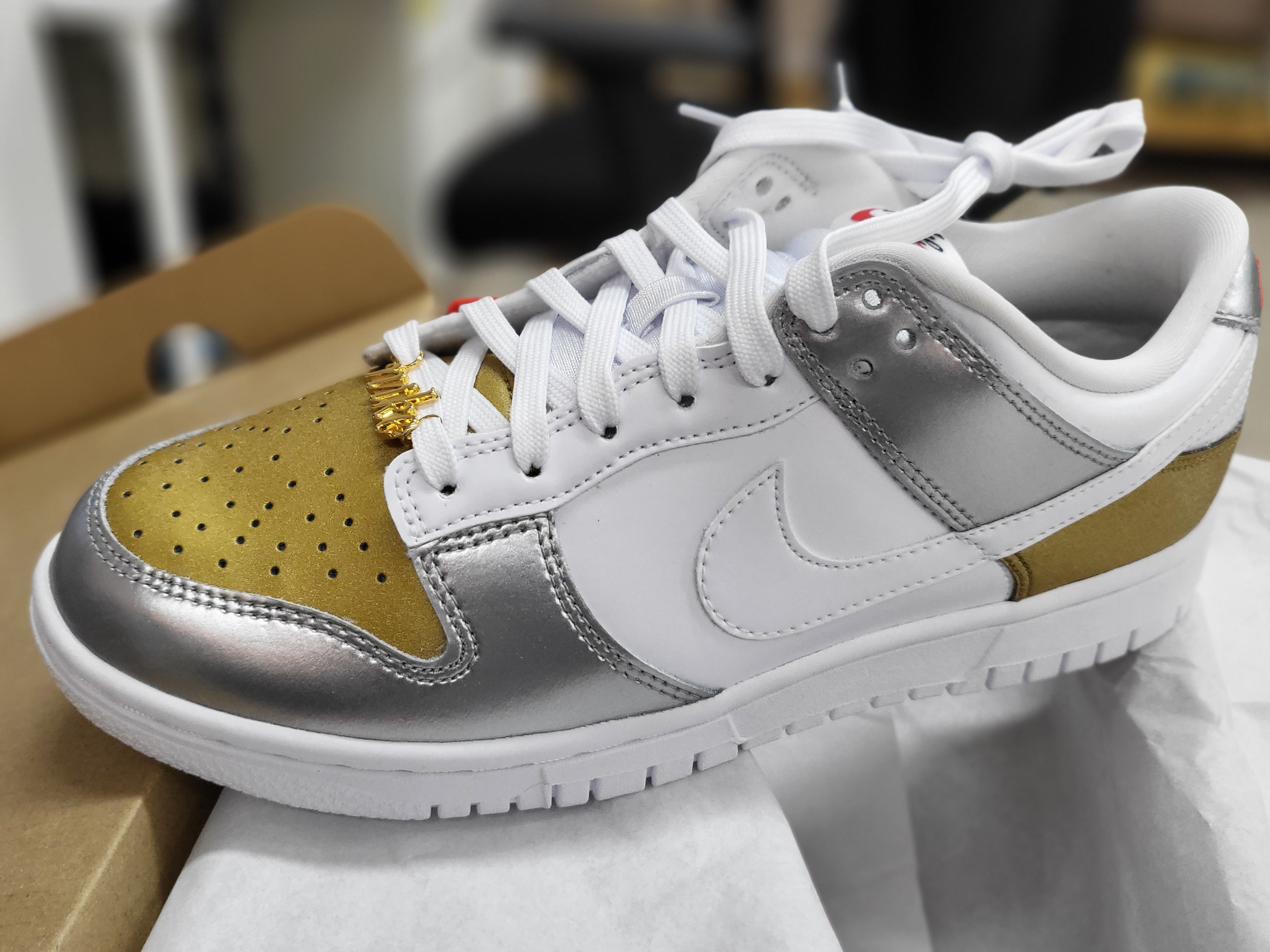 (W) Nike Dunk Low SE Heirloom 착용 스타일 - 2
