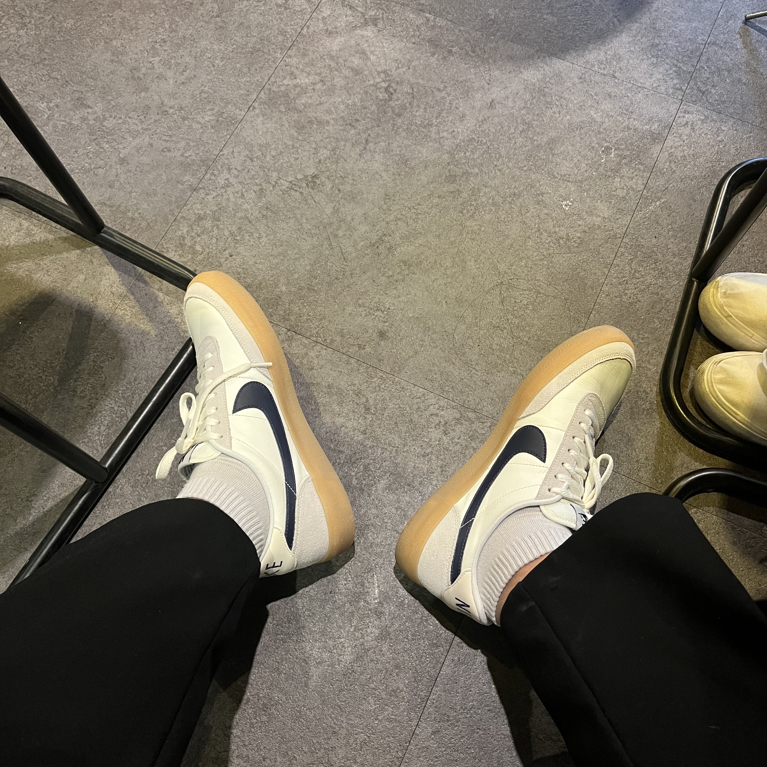 Nike x J.Crew Killshot 2 Sail Midnight Navy 착용 스타일 - 1