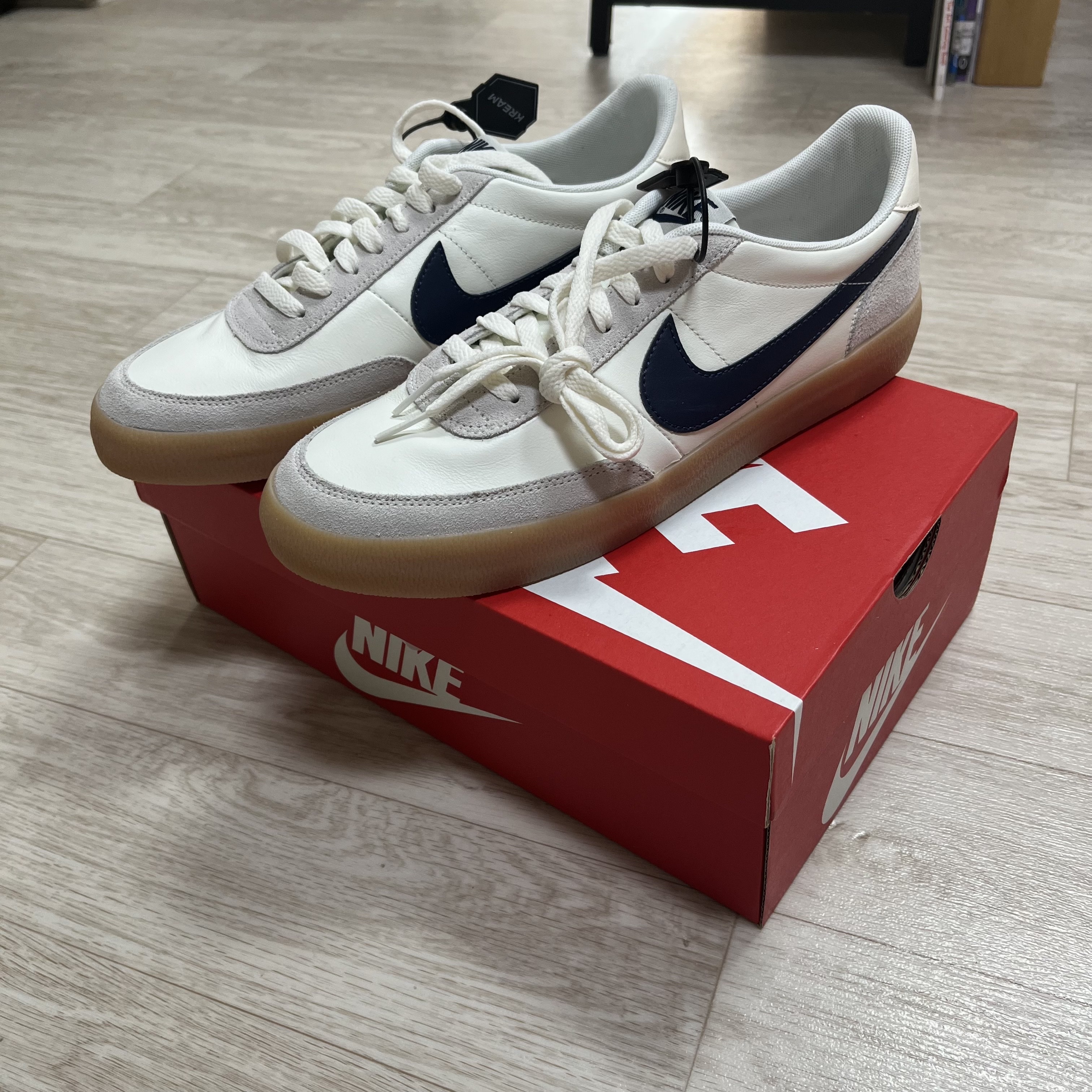 Nike x J.Crew Killshot 2 Sail Midnight Navy 착용 스타일 - 3