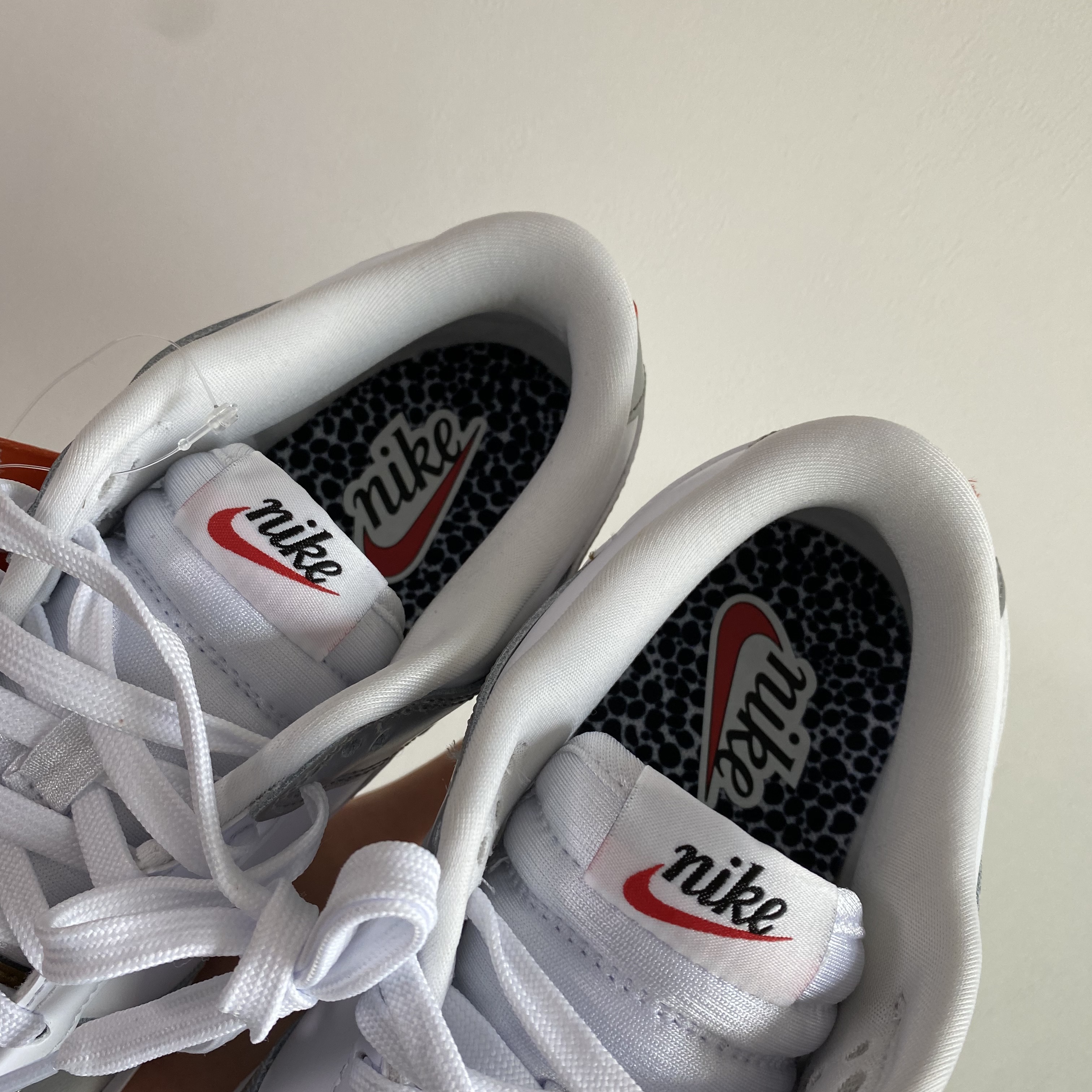(W) Nike Dunk Low SE Heirloom 착용 스타일 - 3