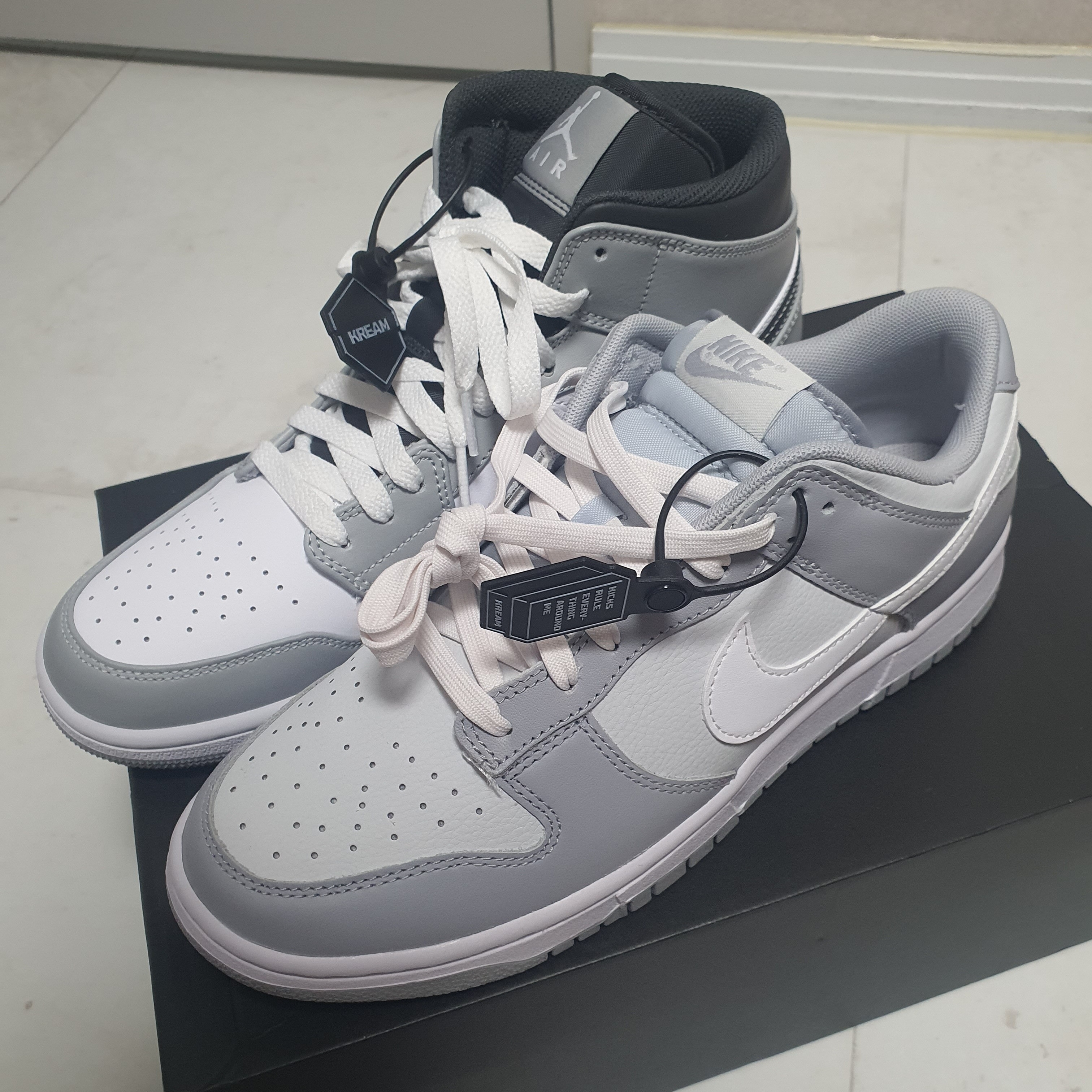 Jordan 1 Mid Light Smoke Grey Anthracite, Nike Dunk Low Retro Wolf Grey 착용 스타일 - 2