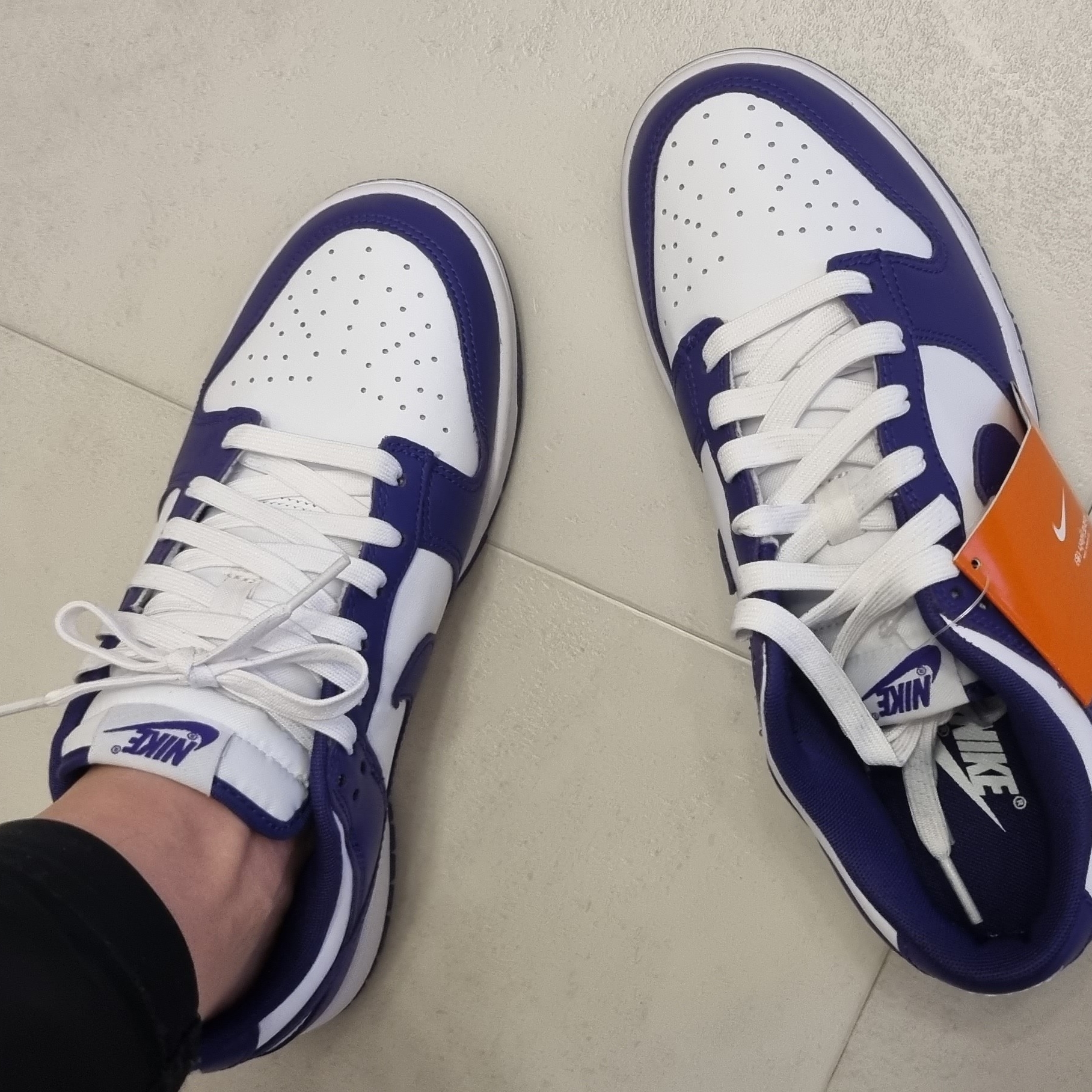 Nike Dunk Low Retro Championship Court Purple 착용 스타일 - 1
