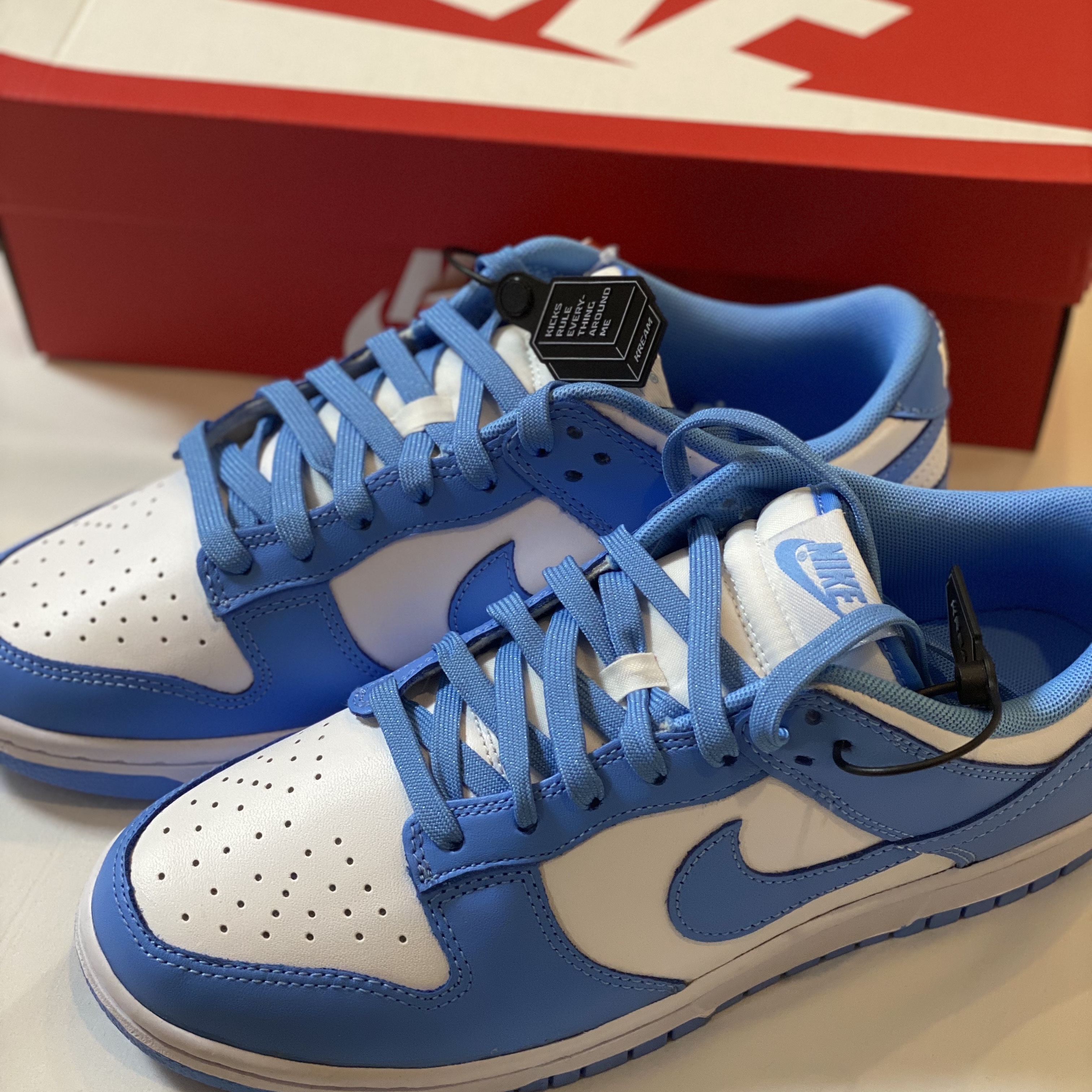 Nike Dunk Low Retro University Blue 착용 스타일 - 2
