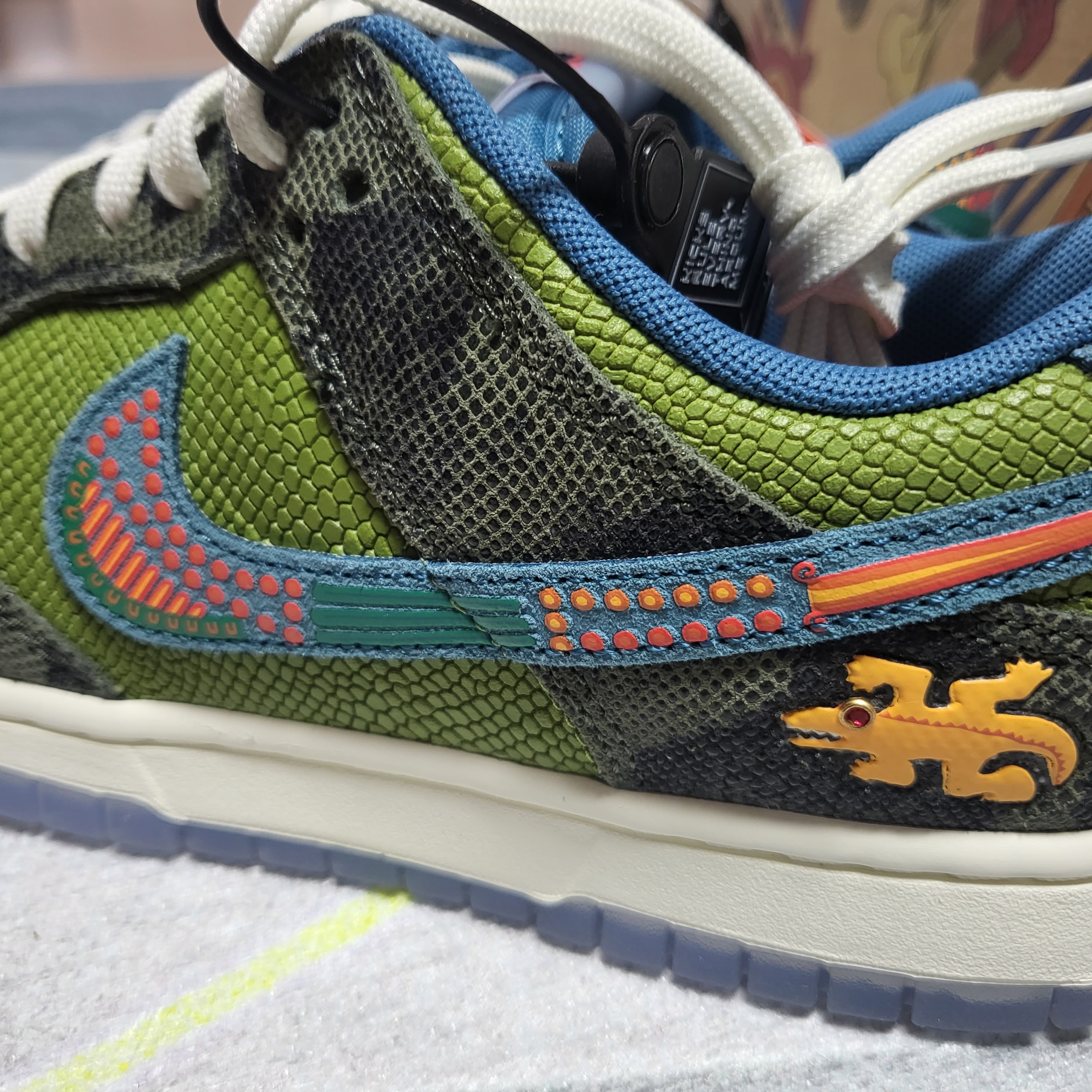 Nike Dunk Low Premium Siempre Familia 착용 스타일 - 4