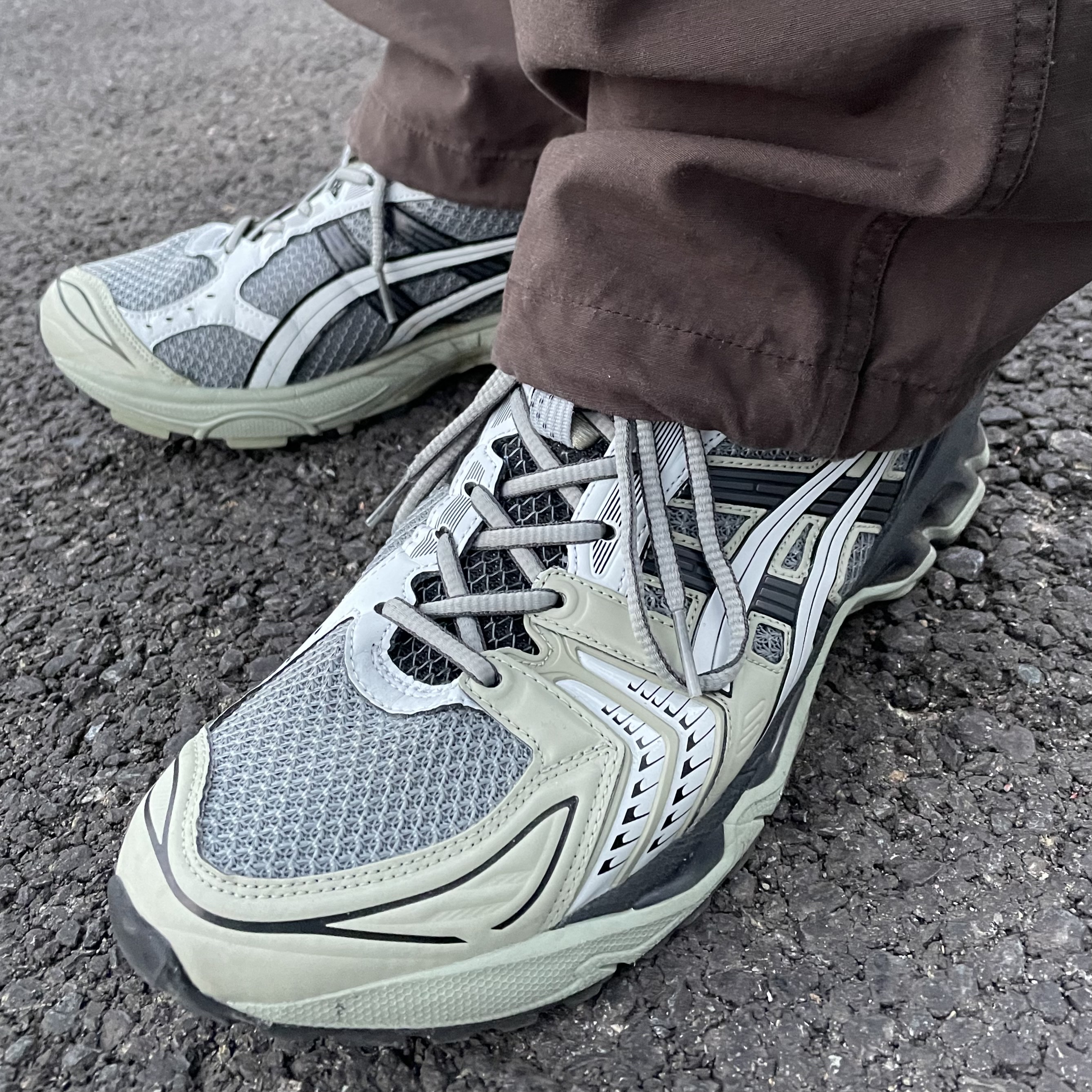 Asics UB1-S Gel-Kayano 14 Piedmont Grey 착용 스타일
