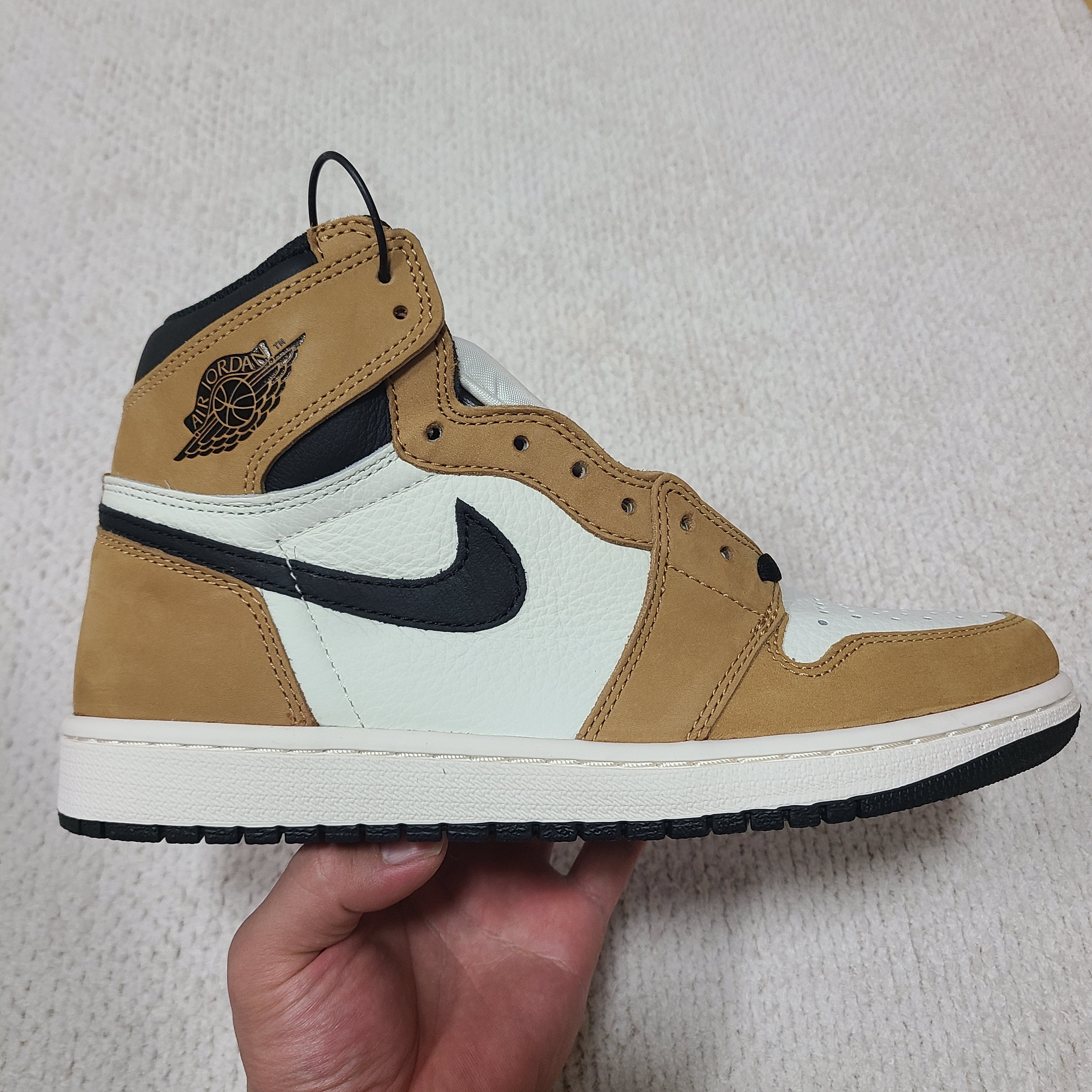 Jordan 1 Retro High Rookie of the Year 착용 스타일