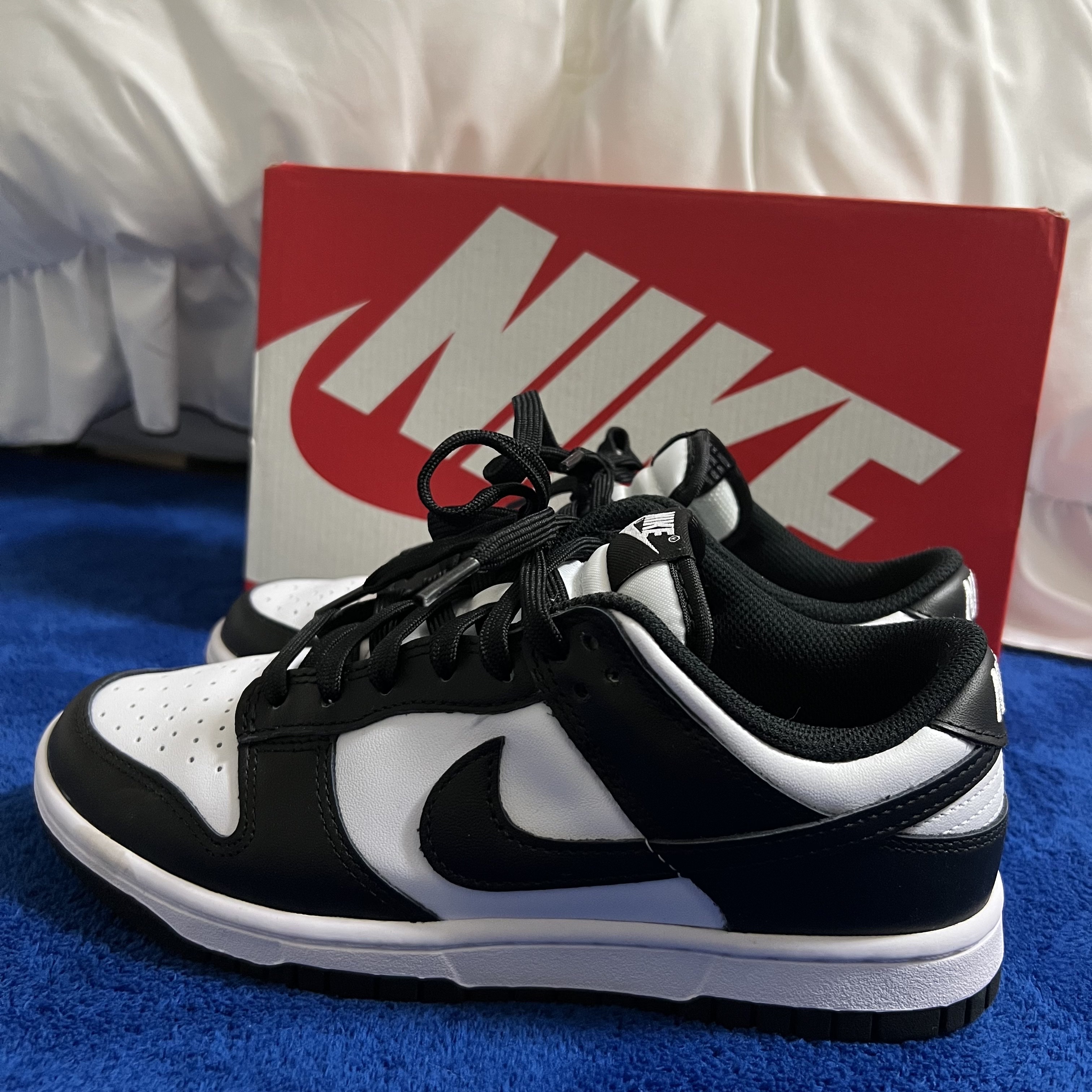 (W) Nike Dunk Low Black 착용 스타일 - 2