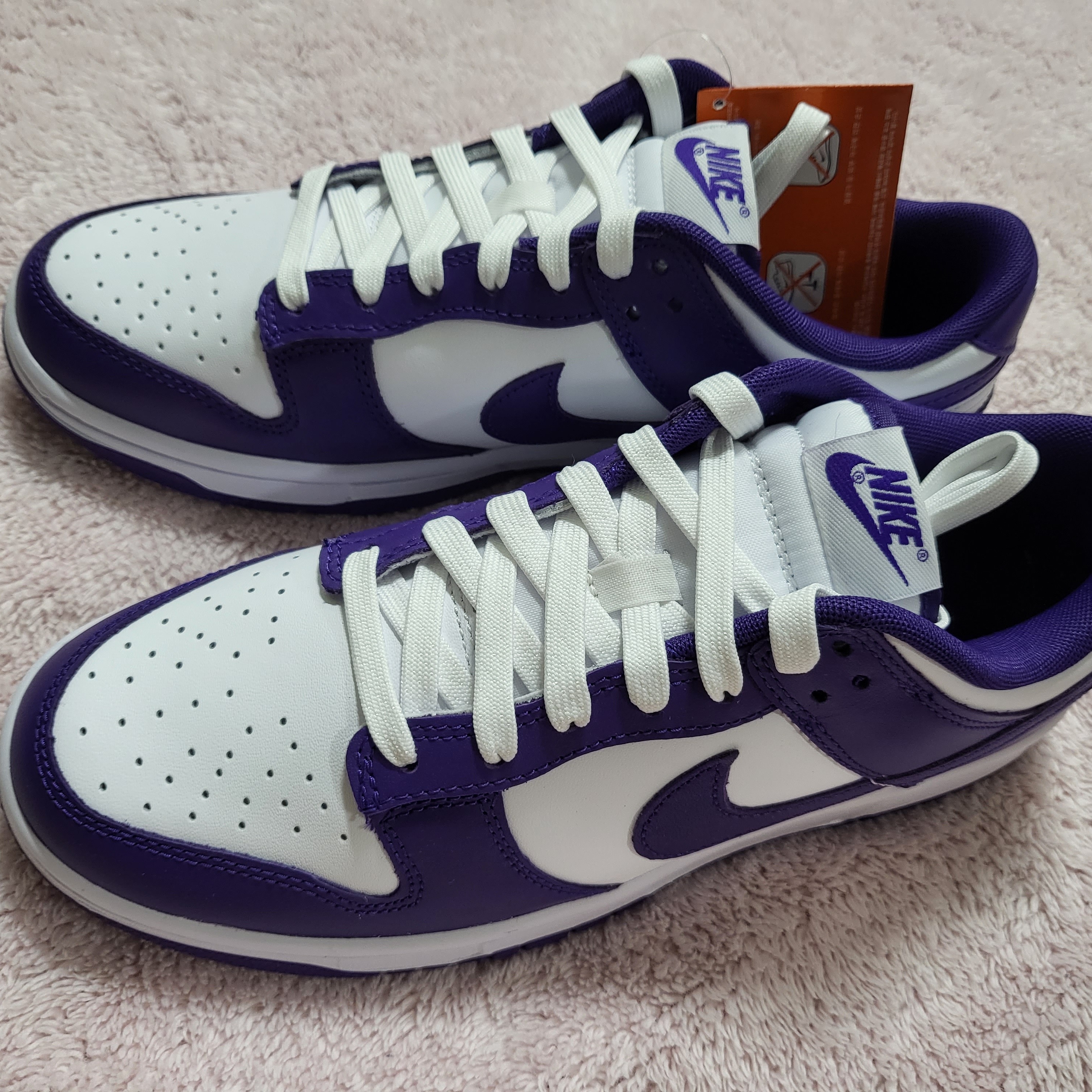 Nike Dunk Low Retro Championship Court Purple 착용 스타일