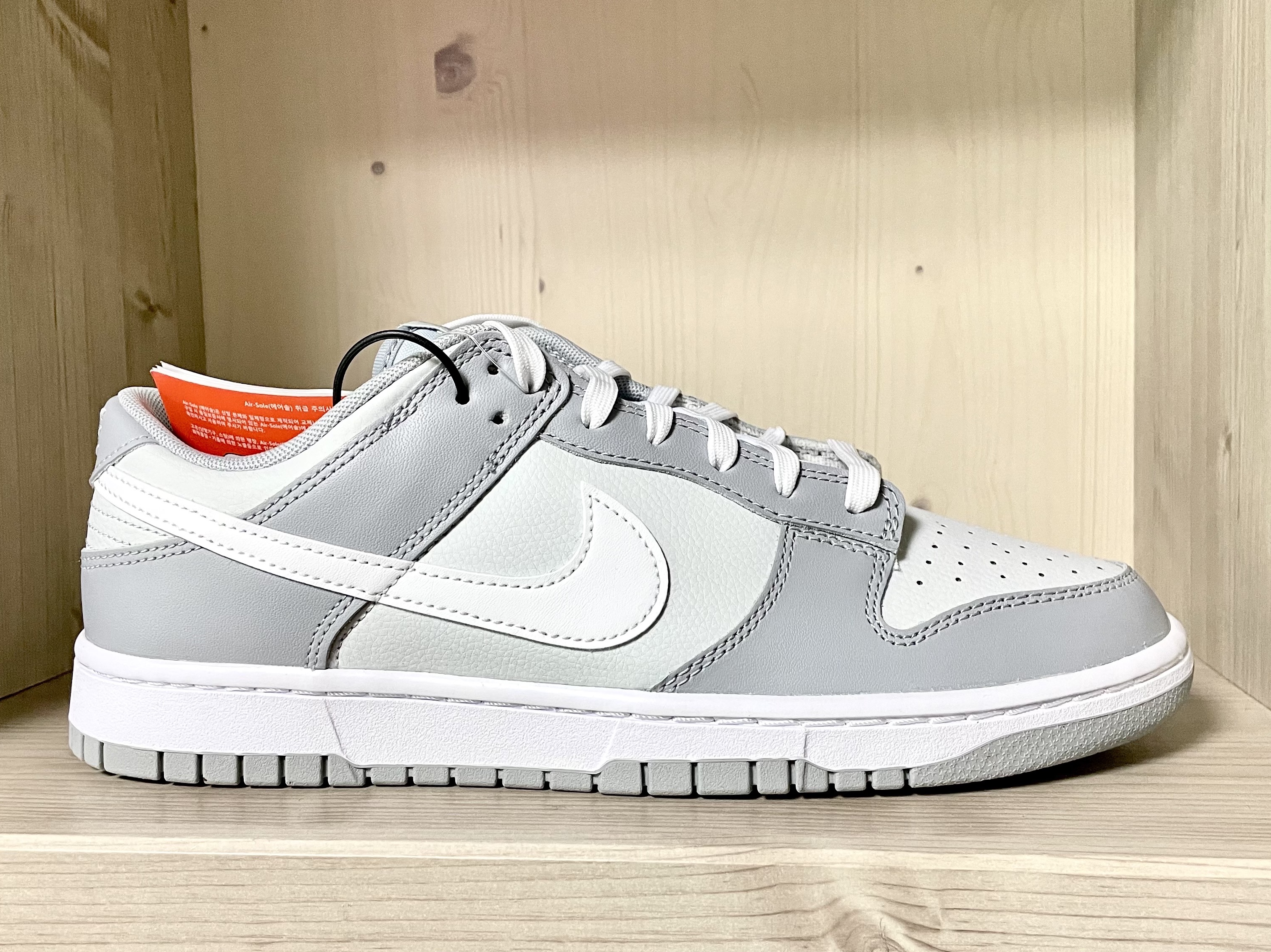 Nike Dunk Low Retro Wolf Grey 착용 스타일