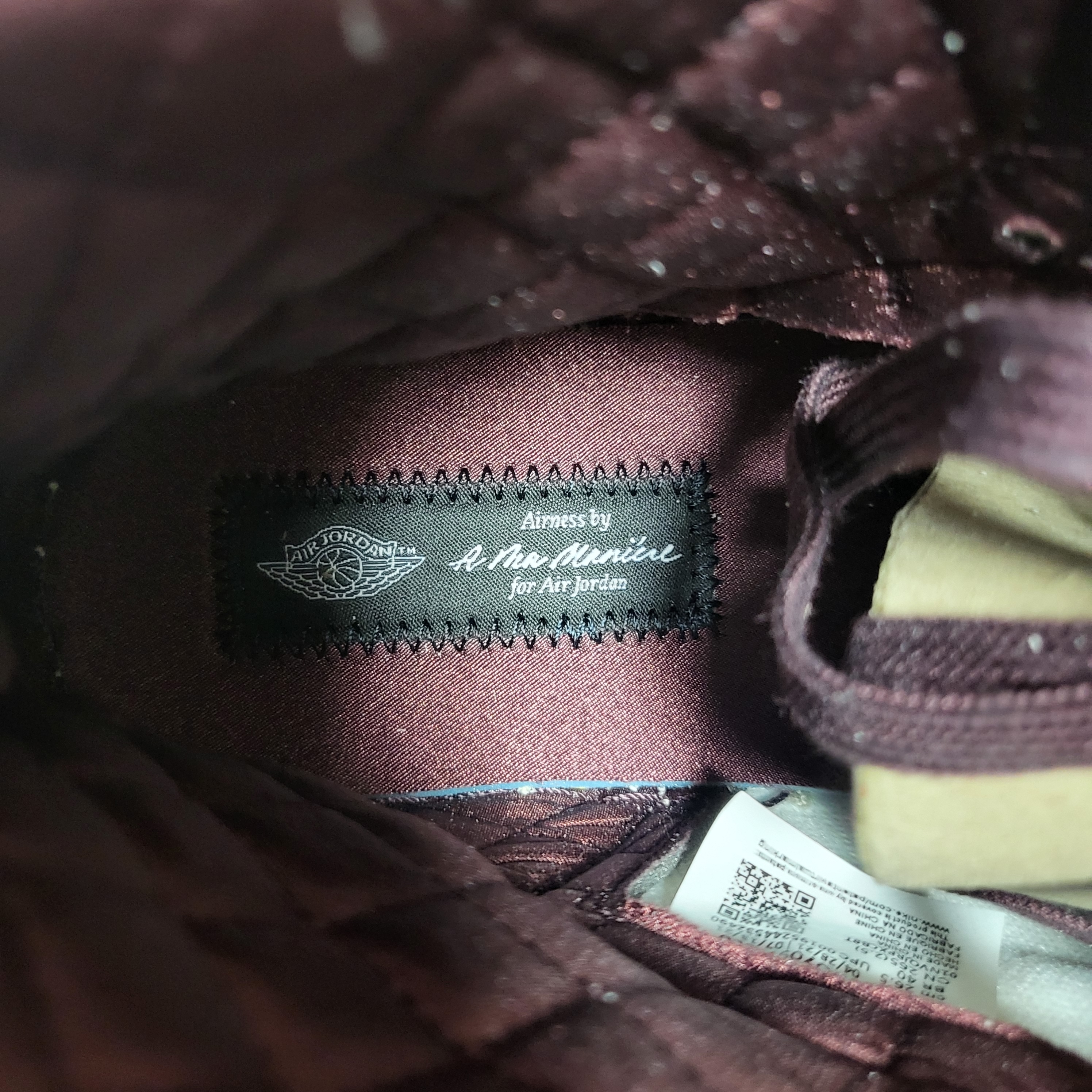 Jordan 1 x A Ma Maniere Retro High OG SP Sail and Burgundy 착용 스타일 - 4