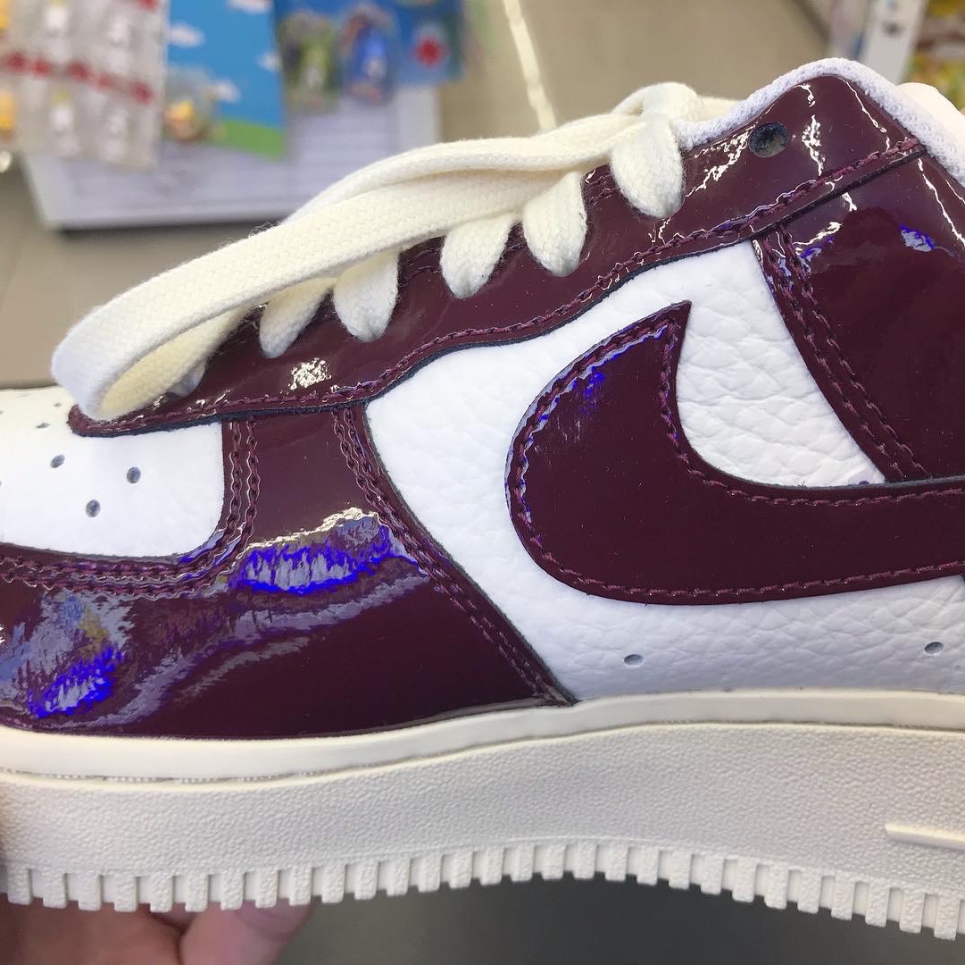 (W) Nike Air Force 1 Low Dark Beetroot 착용 스타일 - 1