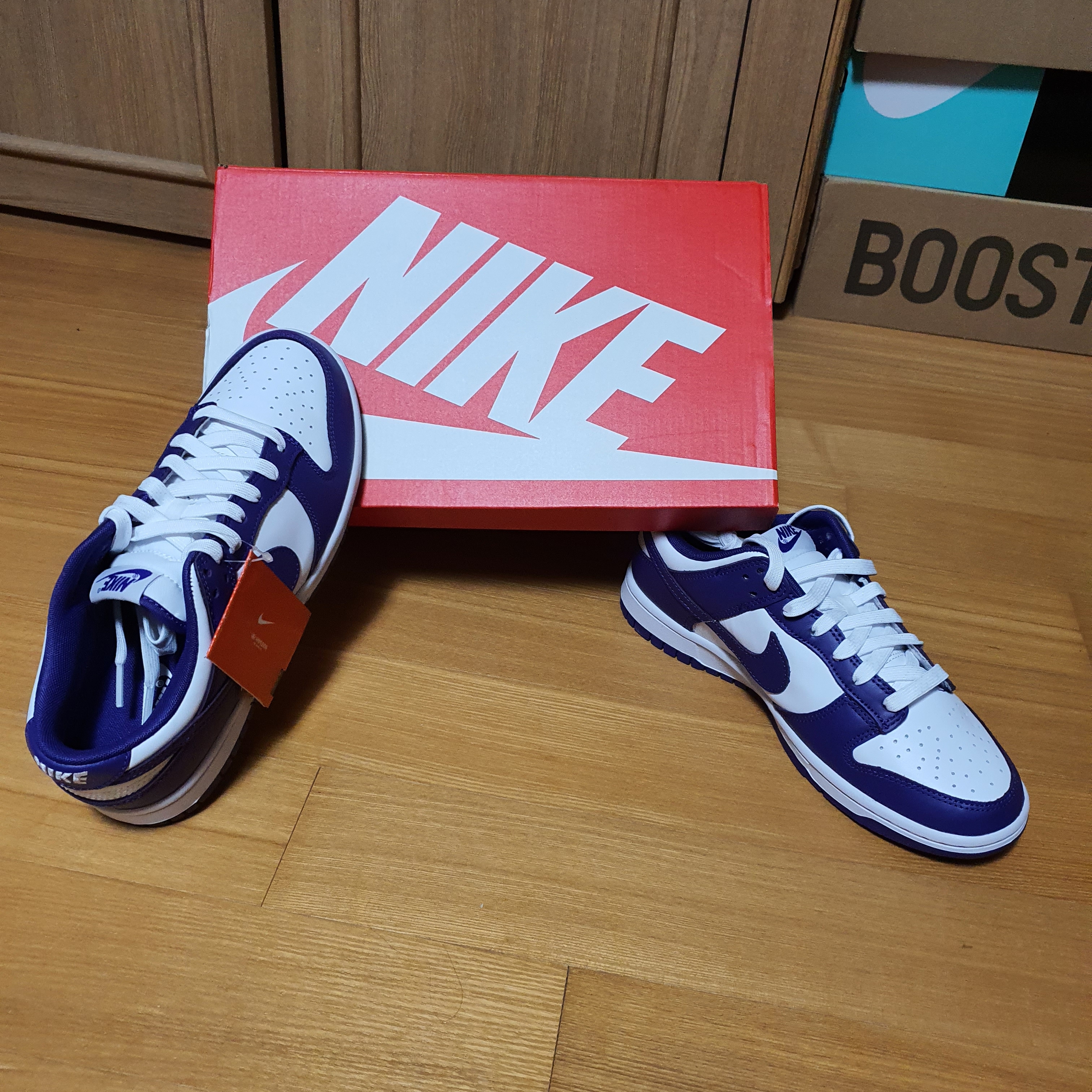 Nike Dunk Low Retro Championship Court Purple 착용 스타일 - 3