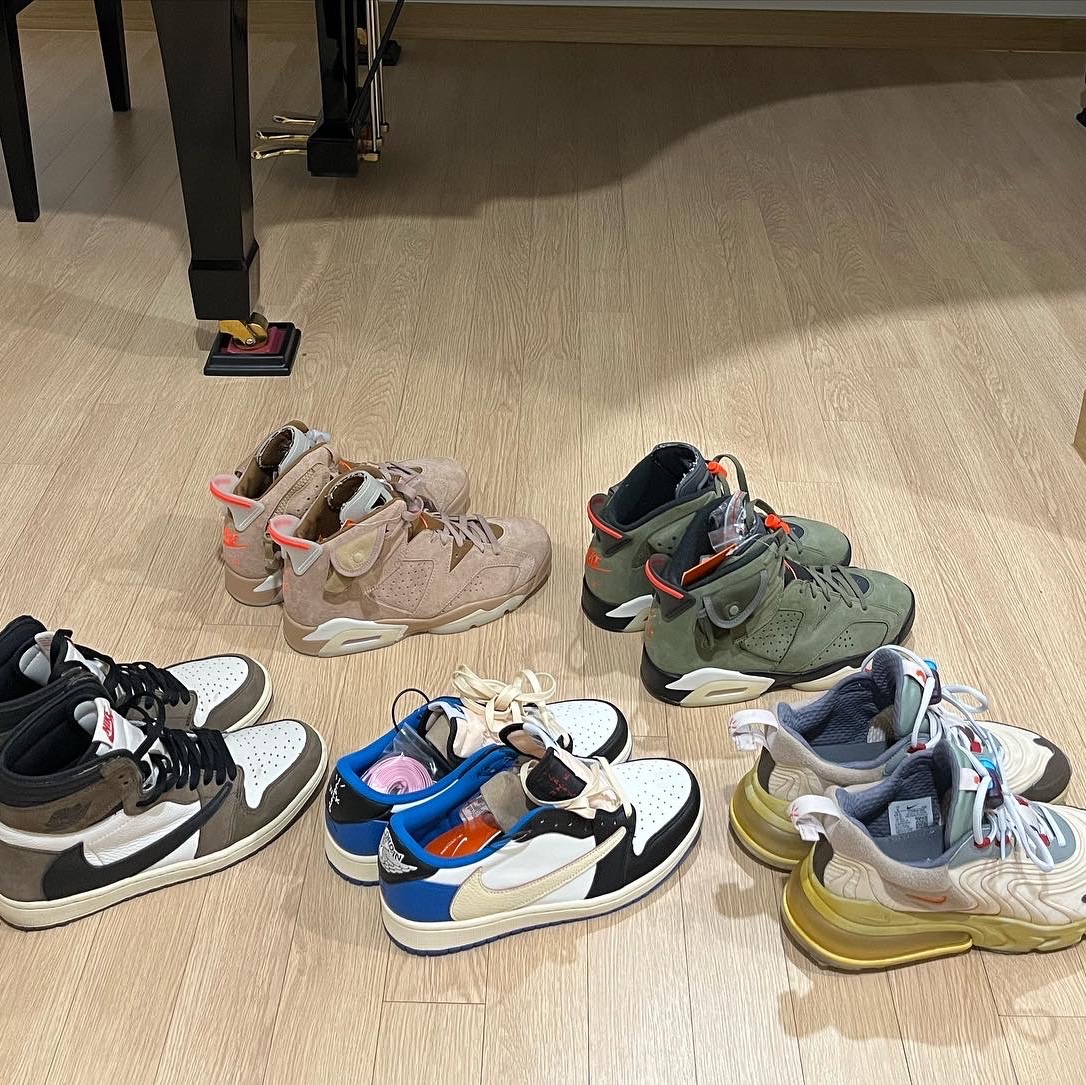 Jordan 1 x Travis Scott x Fragment Retro Low OG SP Military Blue 착용 스타일 - 2