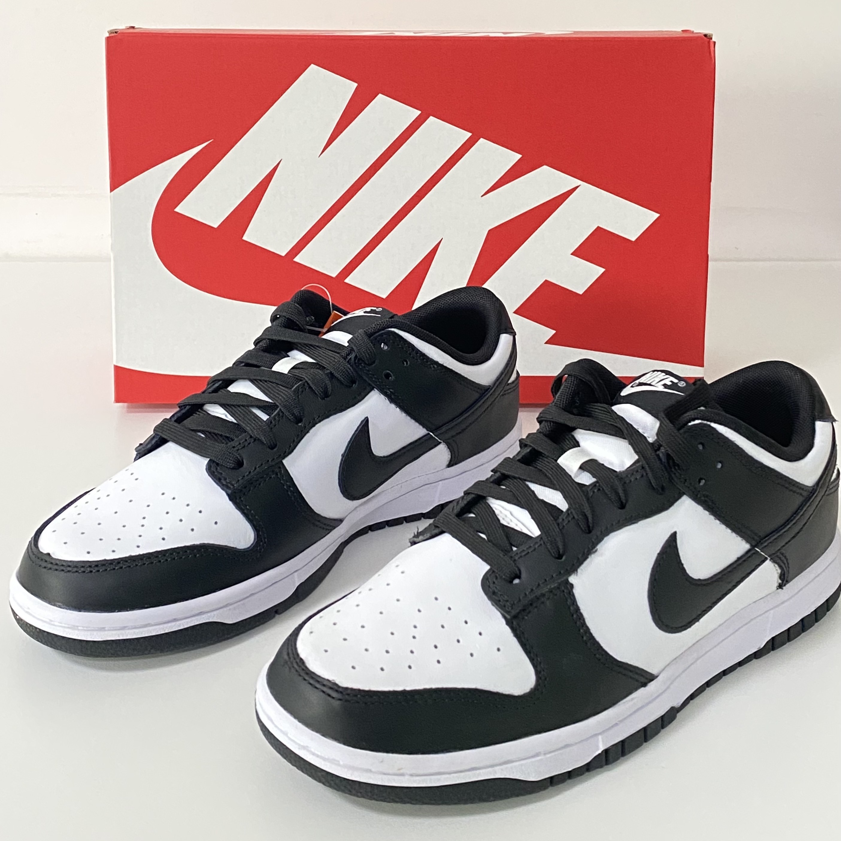 Nike Dunk Low Retro Black 착용 스타일 - 1