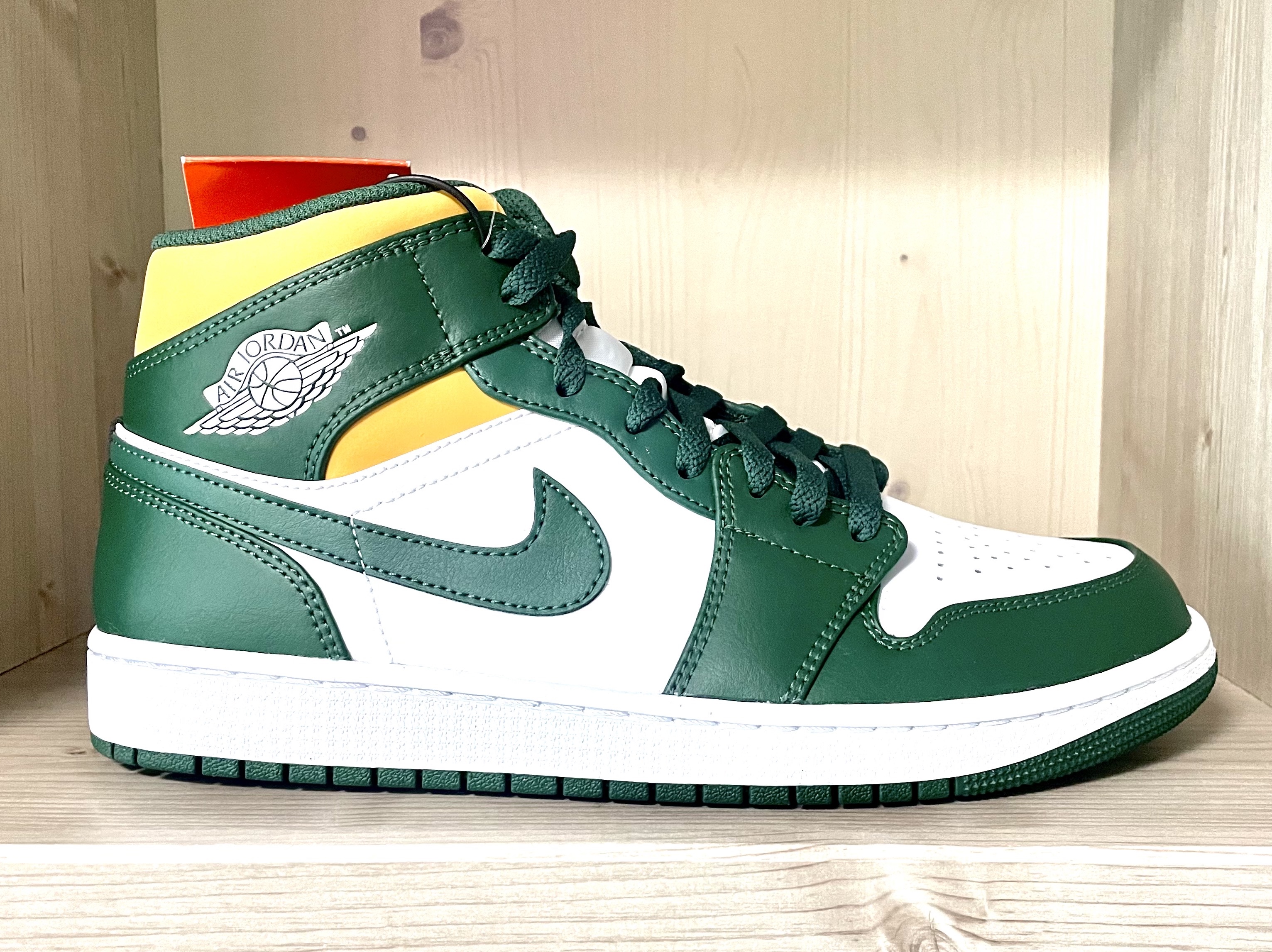 Jordan 1 Mid Sonics 2021 착용 스타일