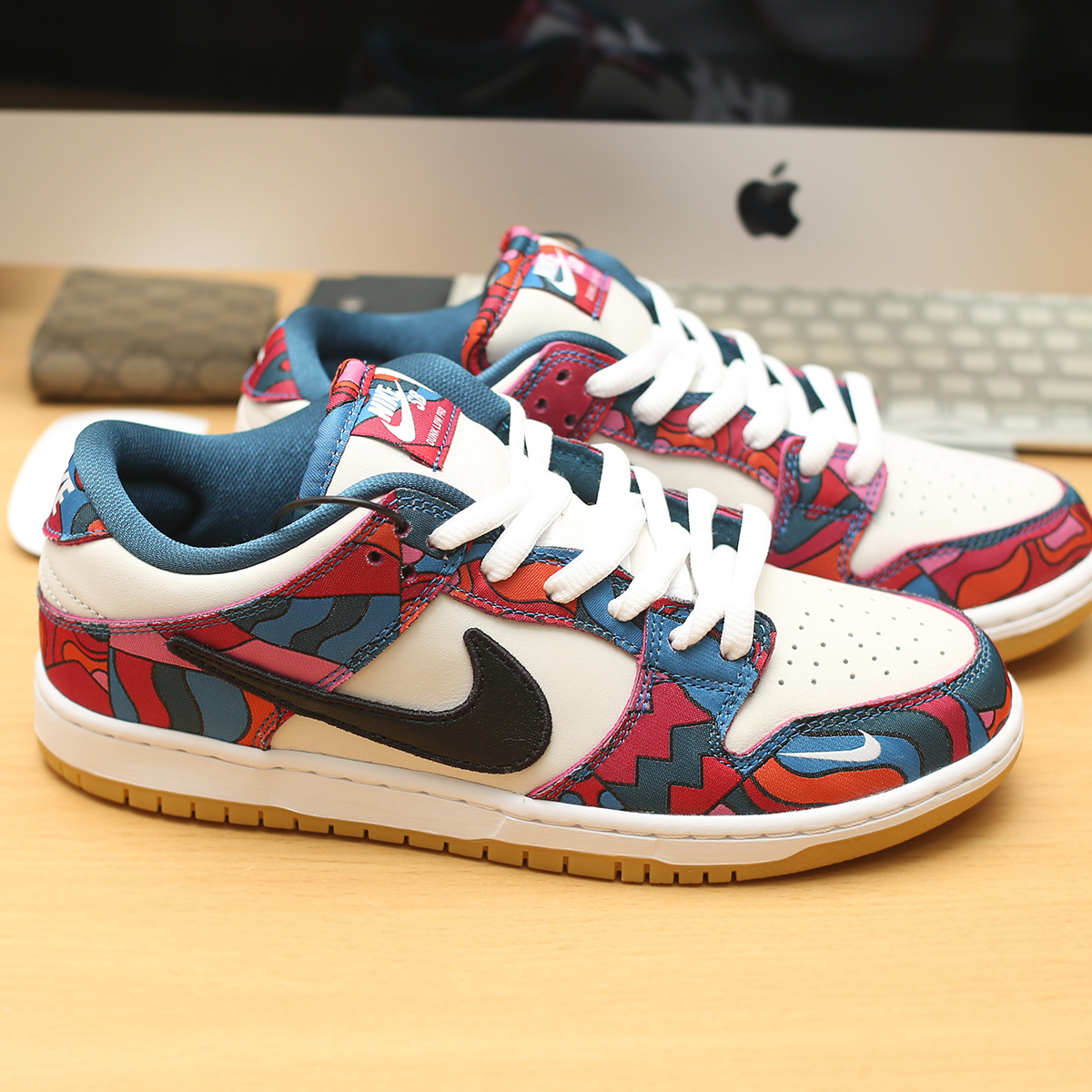 Nike x Parra SB Dunk Low Pro Abstract Art 착용 스타일 - 3