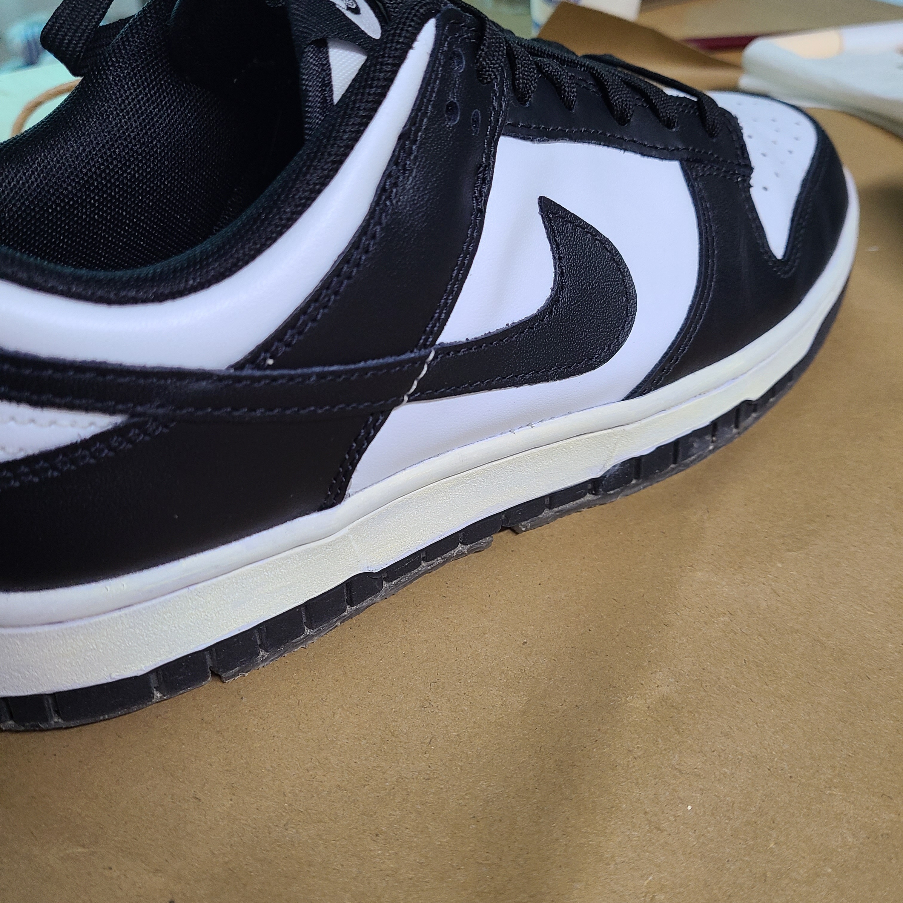Nike Dunk Low Retro Black 착용 스타일 - 2