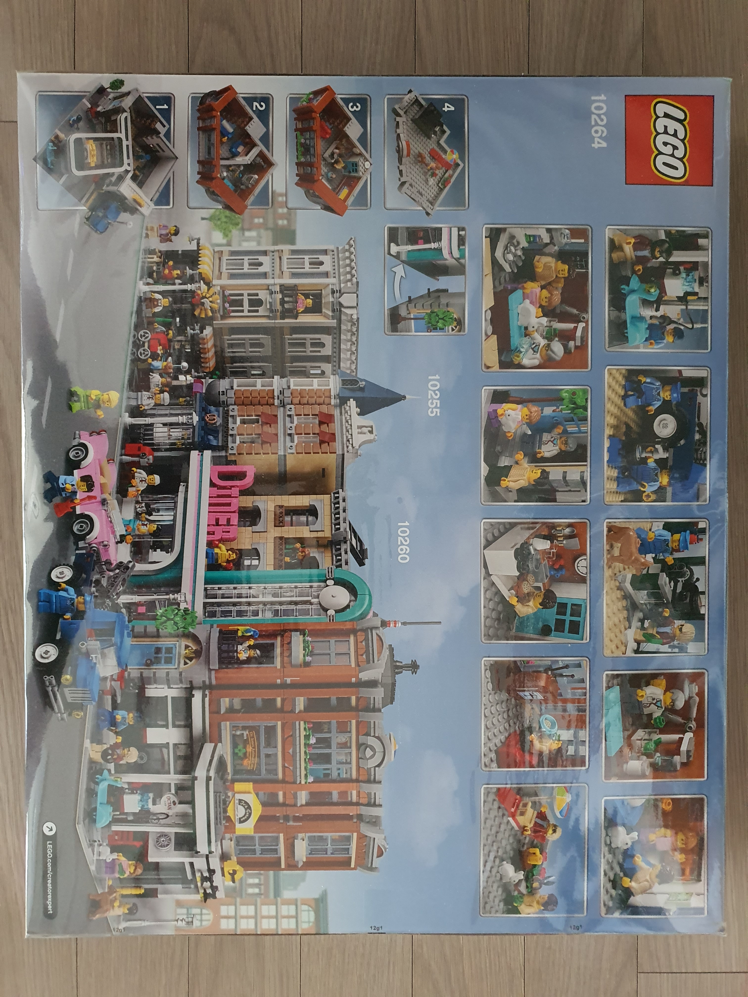 Lego Corner Garage 착용 스타일 - 2