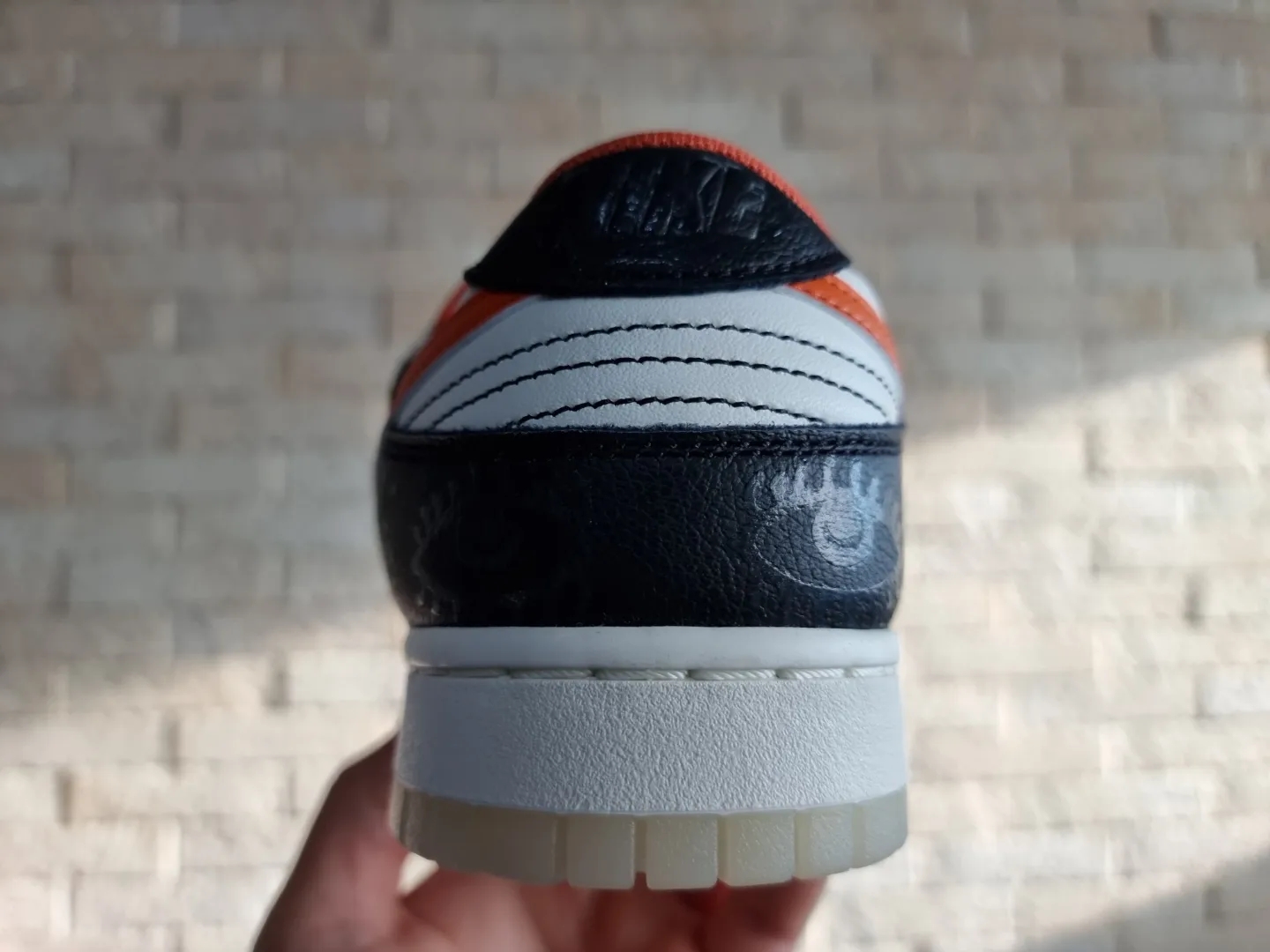 Nike Dunk Low Retro PRM Halloween 착용 스타일 - 5