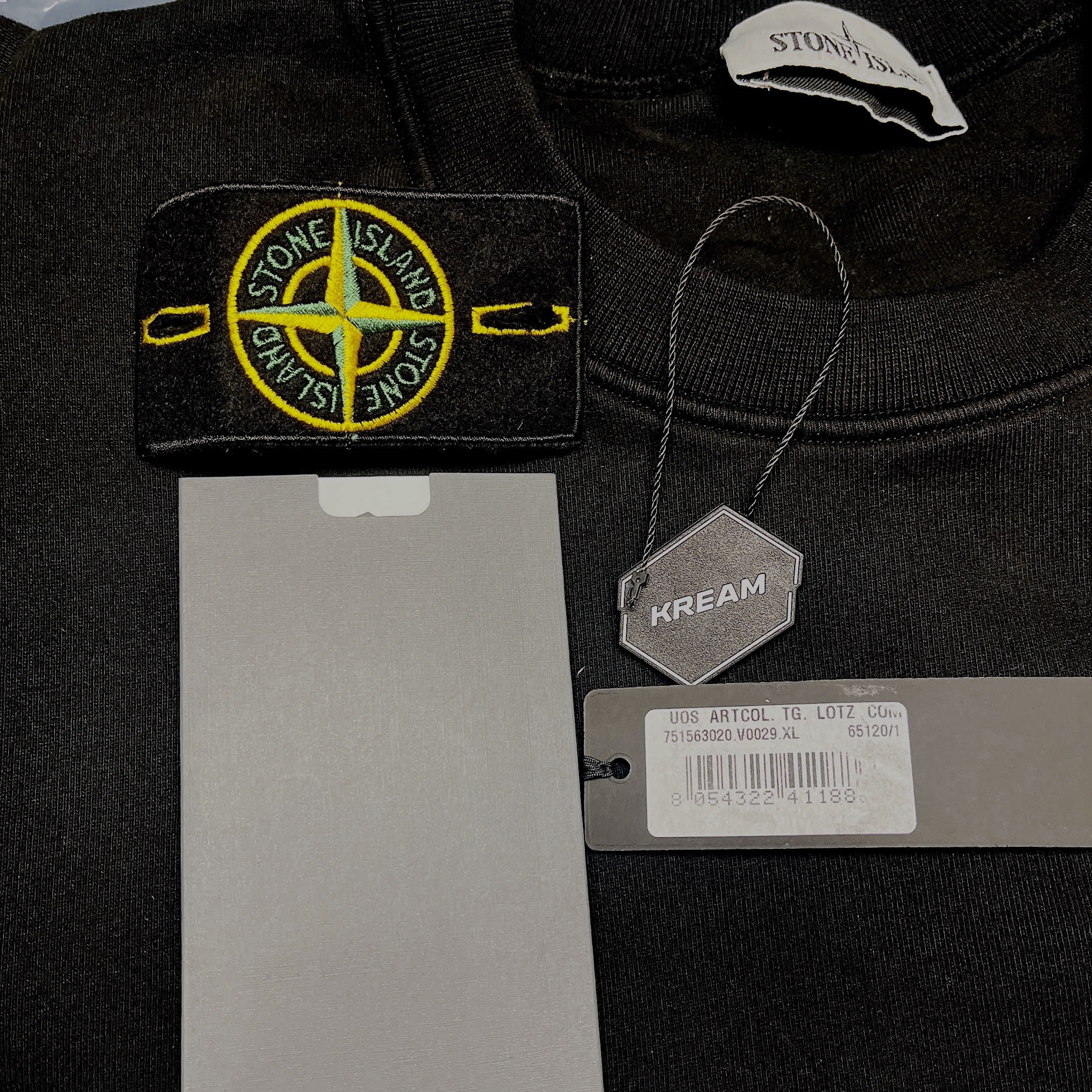 Stone Island 63020 Crewneck Sweatshirt Black - 21FW 착용 스타일