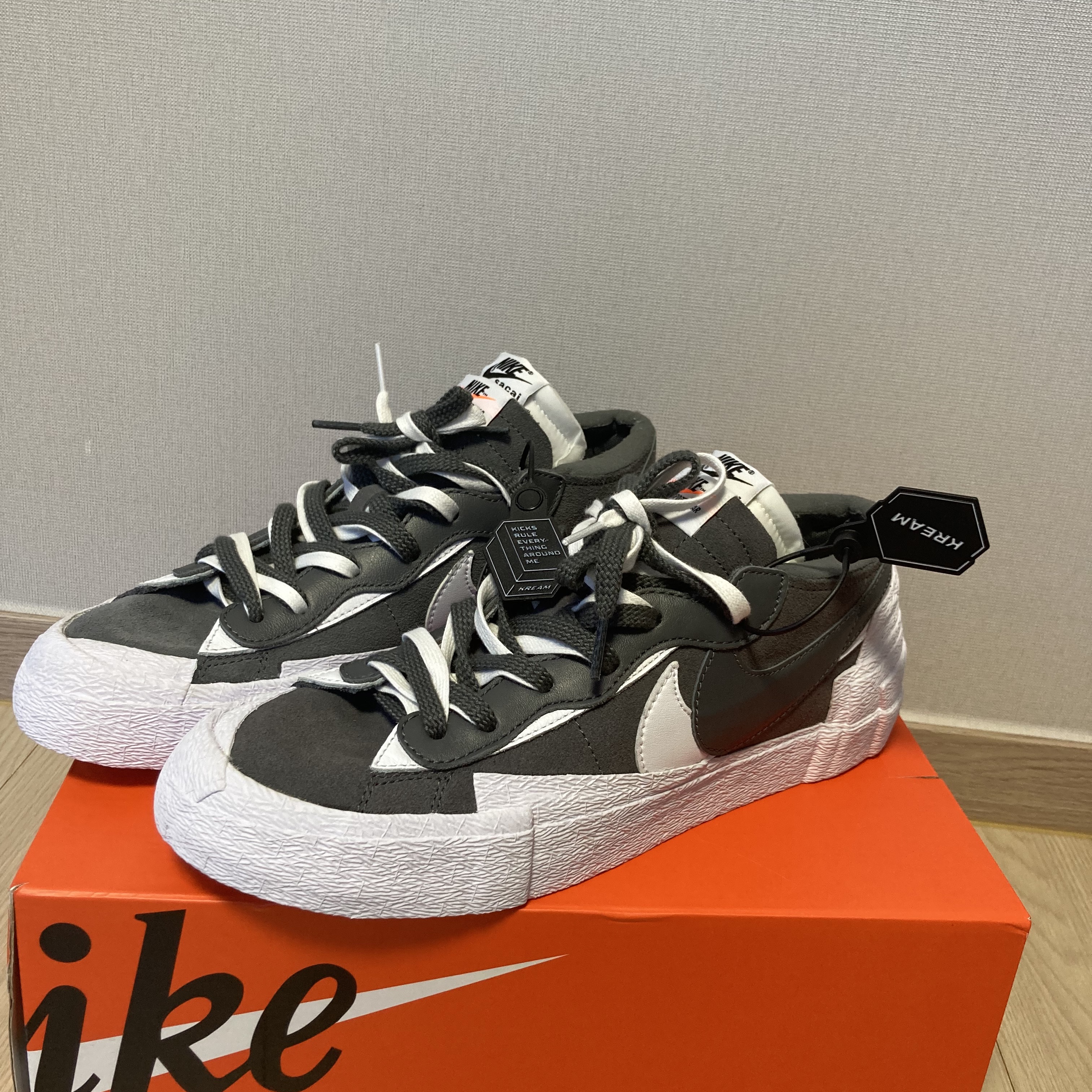 Nike x Sacai Blazer Low Iron Grey 착용 스타일