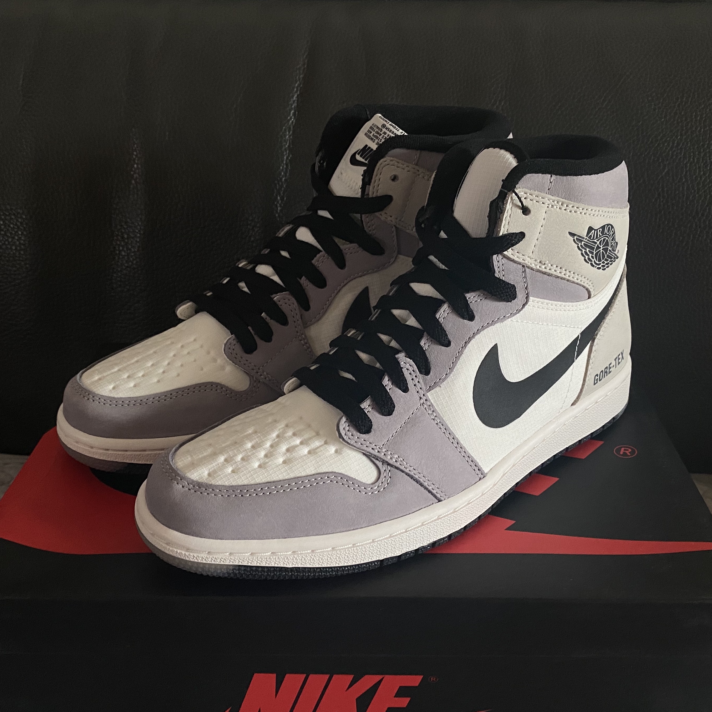 Jordan 1 Element Gore-Tex Sail 착용 스타일