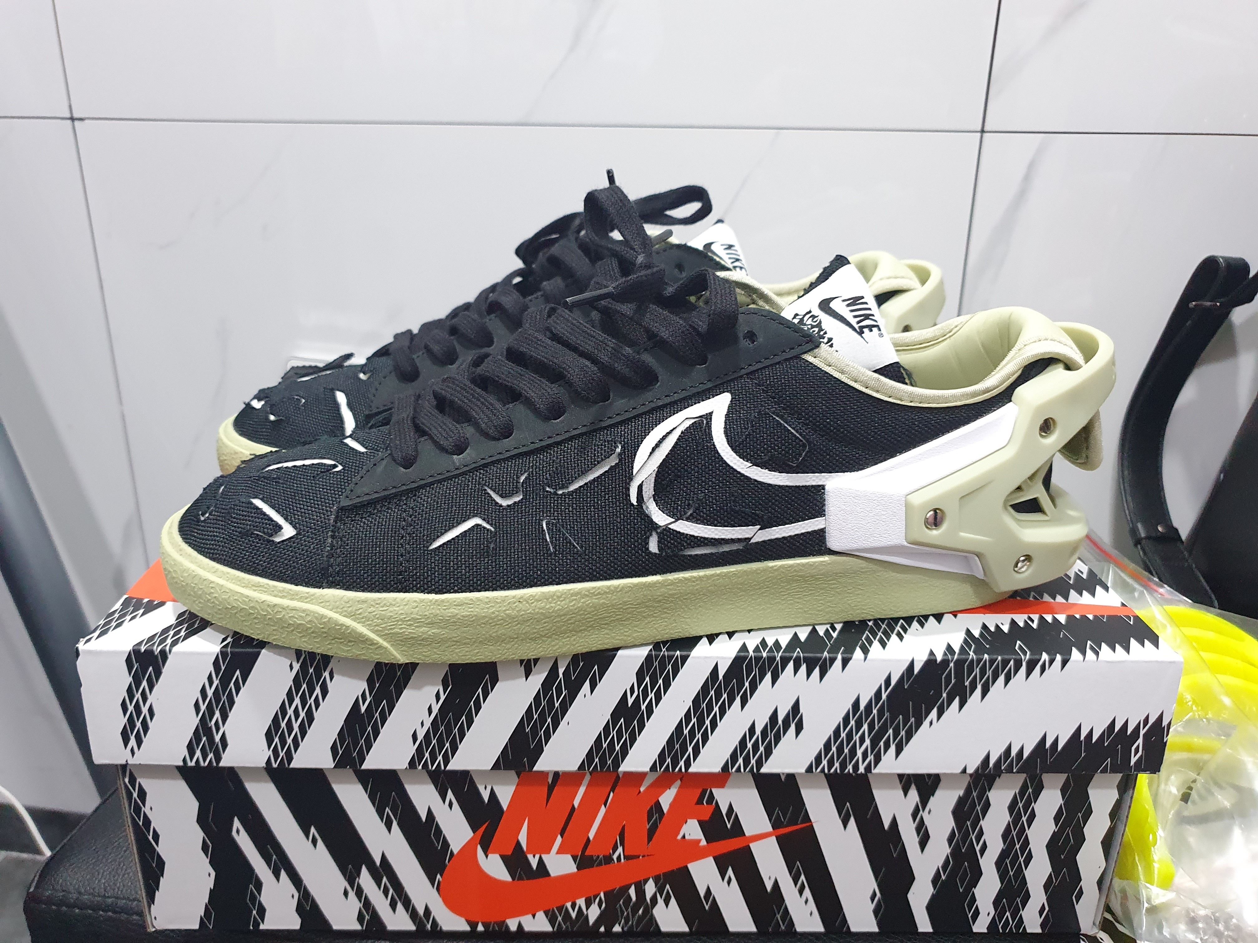 Nike x Acronym Blazer Low Black 착용 스타일 - 1