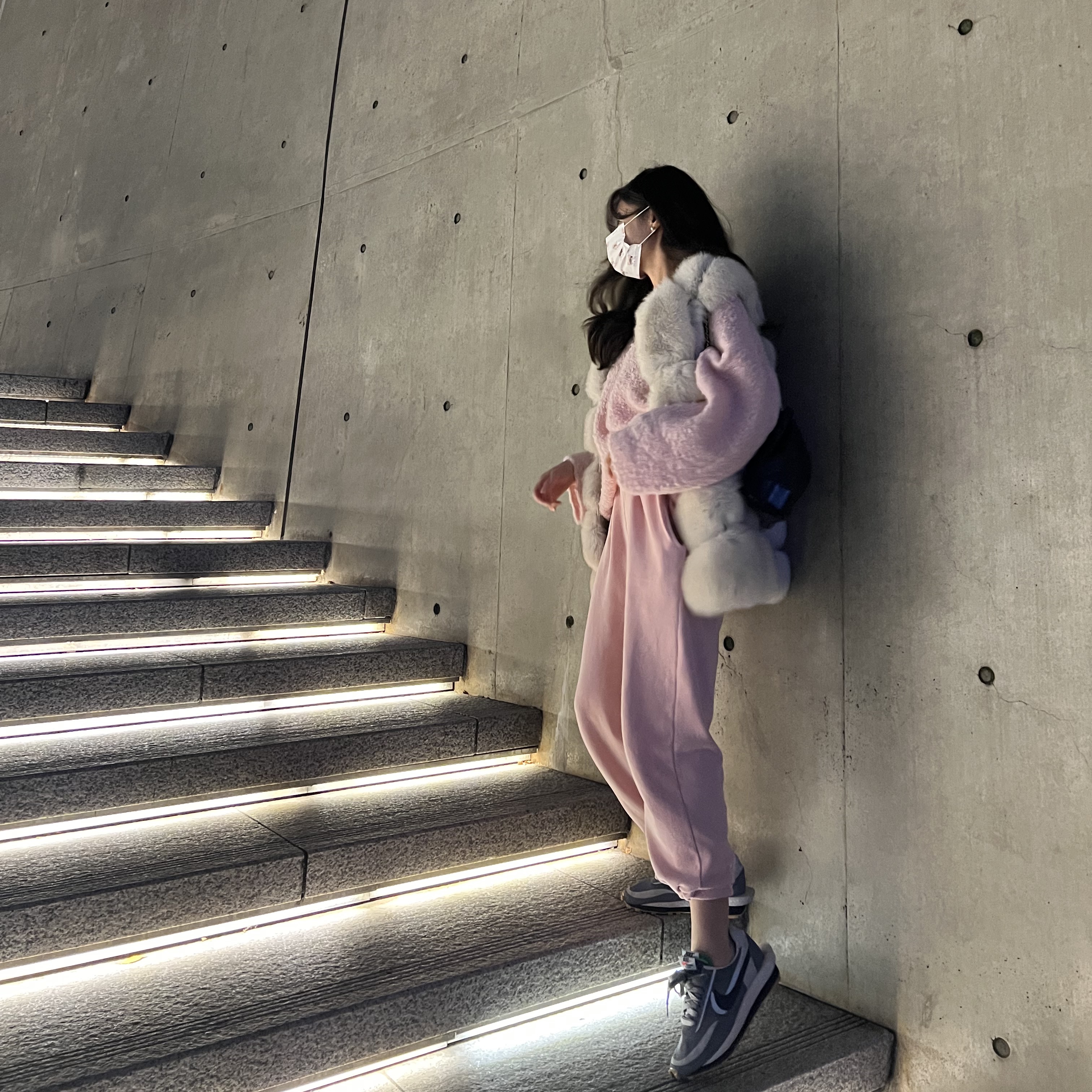 Nike x Sacai x Clot LDWaffle Cool Grey 착용 스타일 - 2