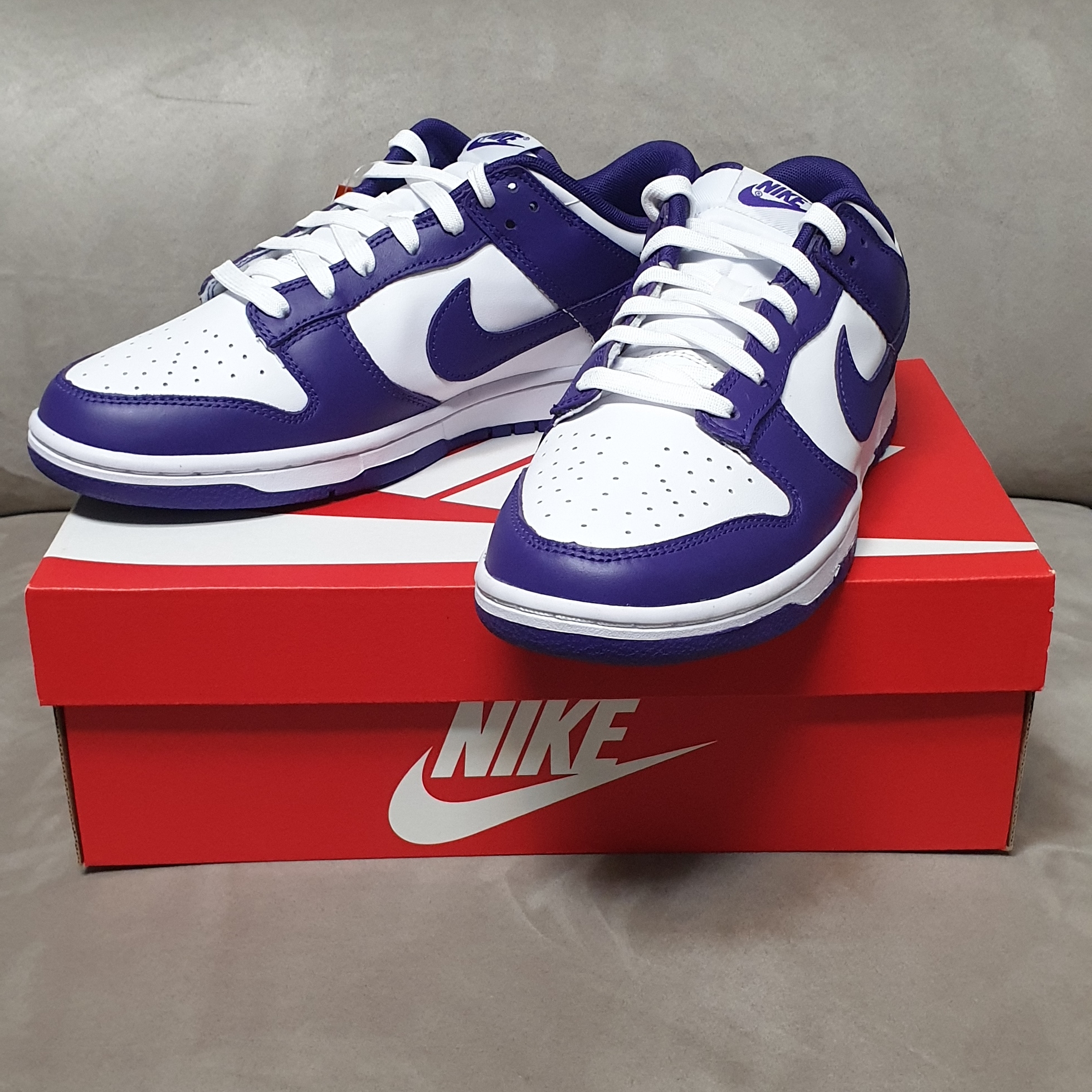 Nike Dunk Low Retro Championship Court Purple 착용 스타일 - 2
