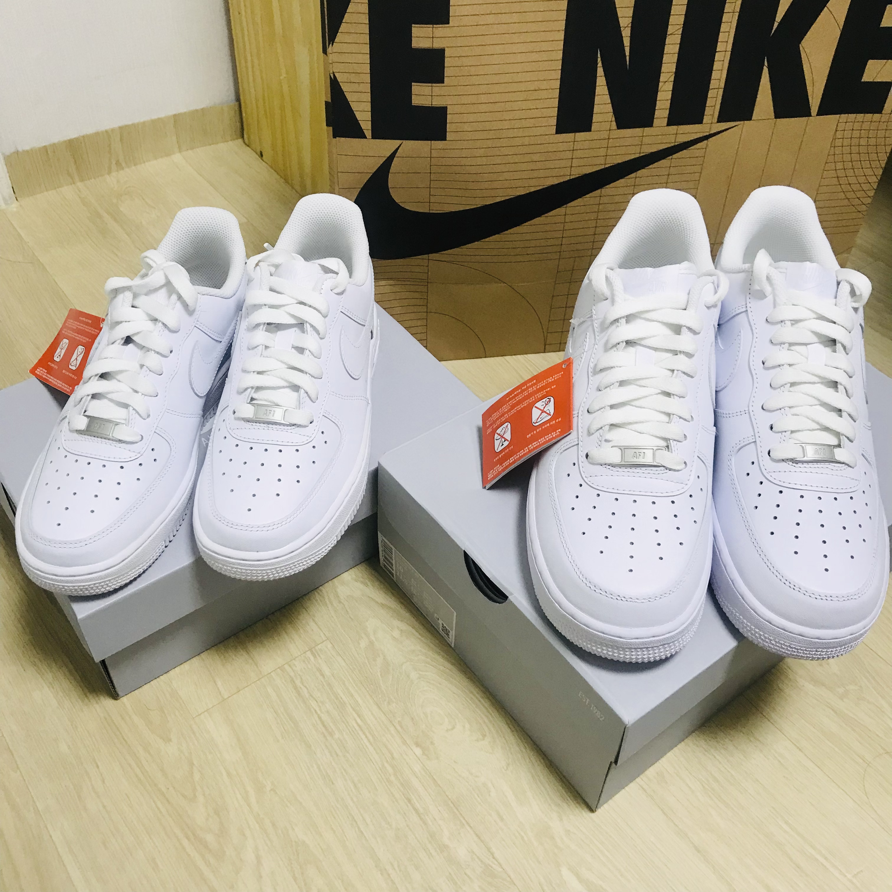 Nike Air Force 1 '07 Low White, (W) Nike Air Force 1 '07 Low White 착용 스타일 - 1